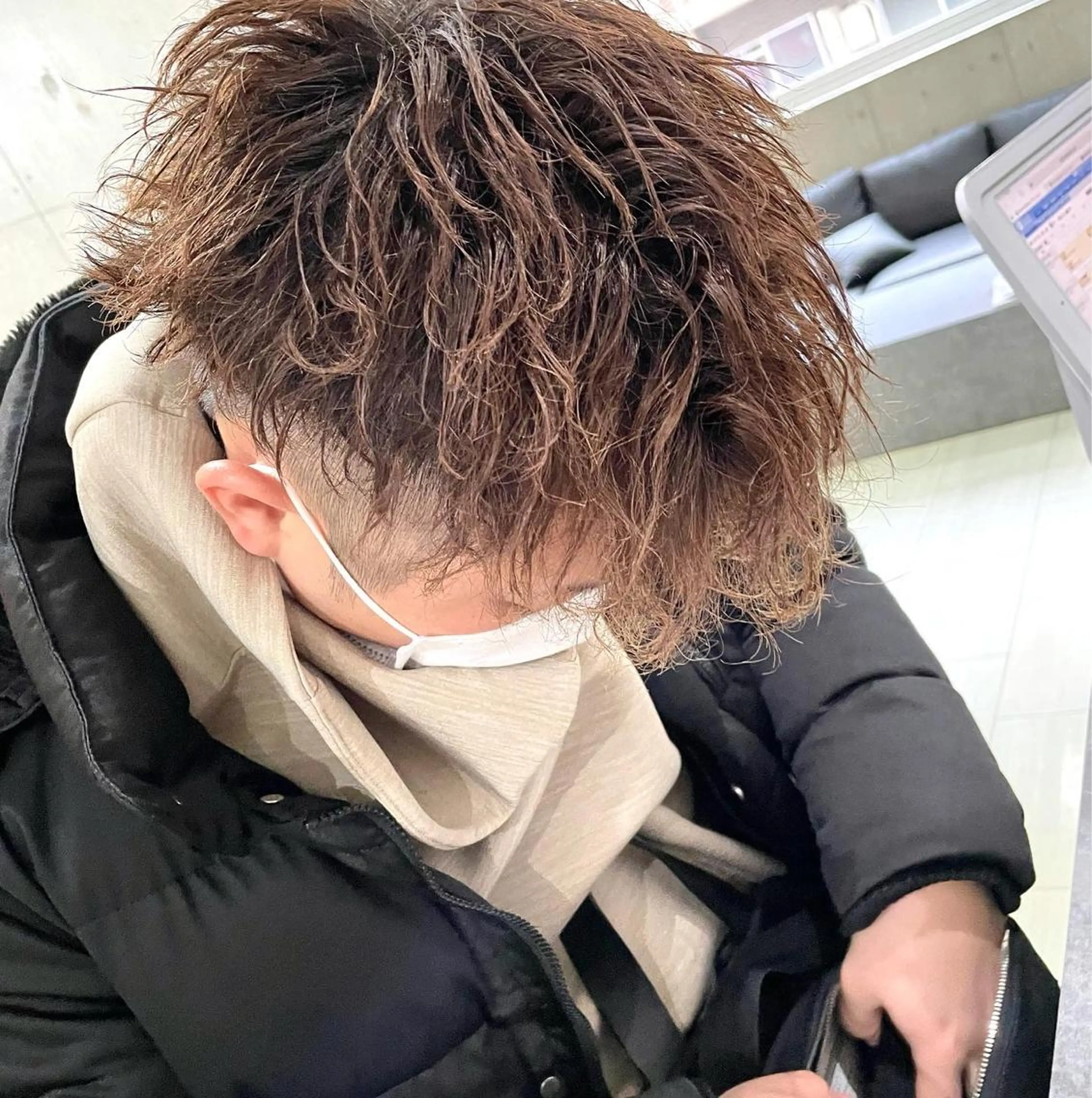 パーマ メンズ Kvell&Co.所属・ハイトーン カラーのヘアスタイル