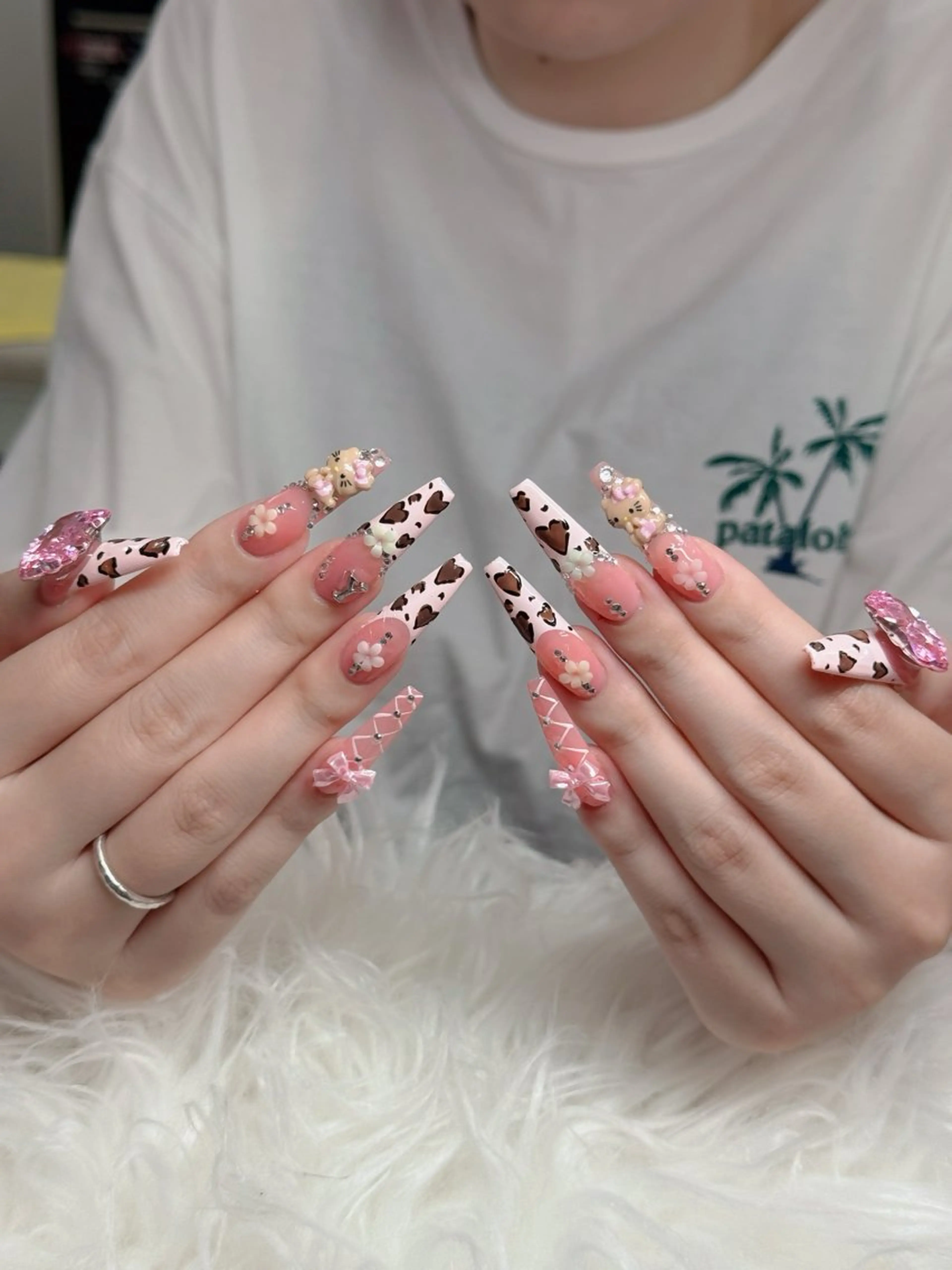 ネイル ロングネイル マグネットネイル リボン 夏ネイル スーパーロングネイル Hani nailsalonのネイルデザイン