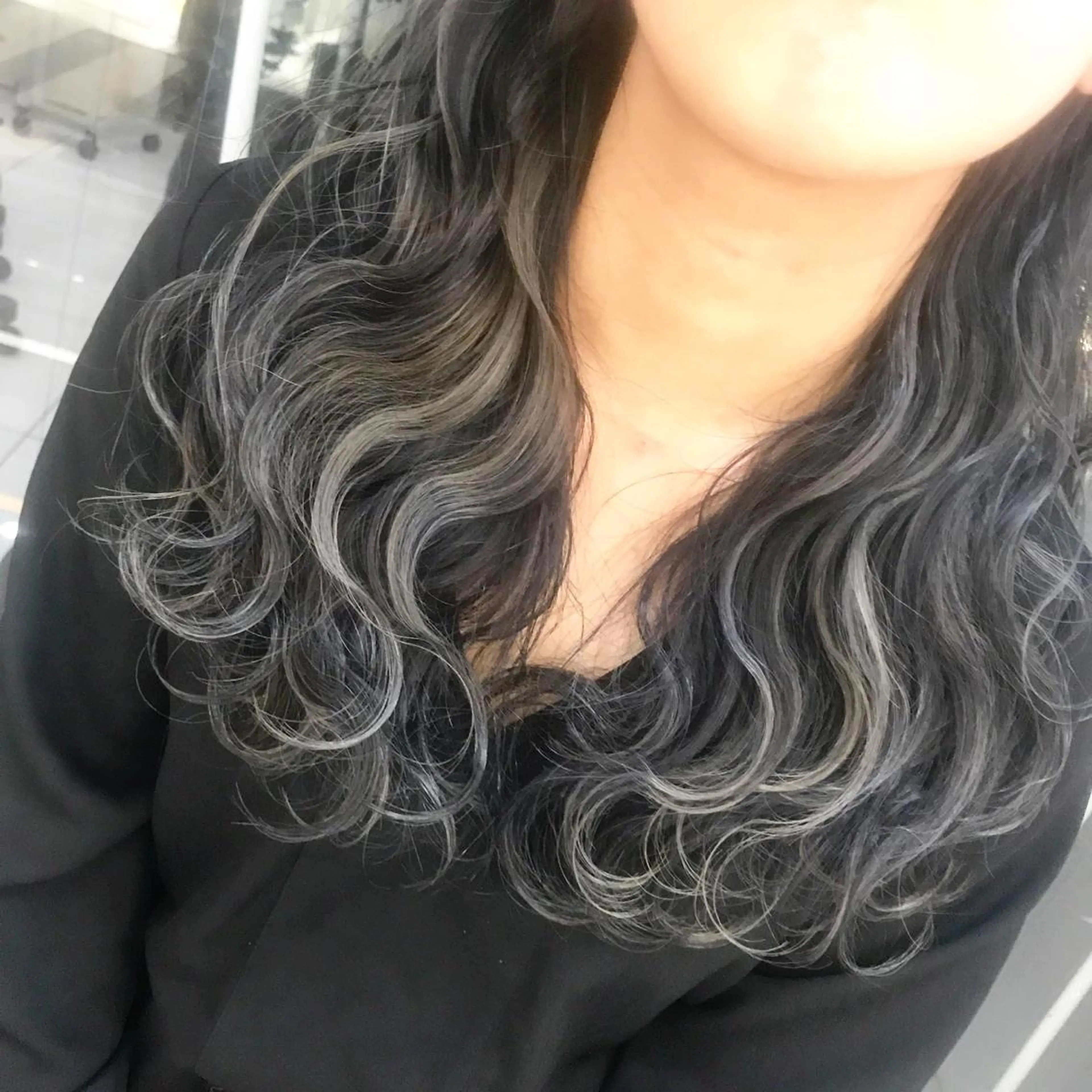 ミディアム カラー カット ヘアカラー トリートメント エクステ ヘアセット LAS 代表 ナガカワ コウヘイのヘアスタイル