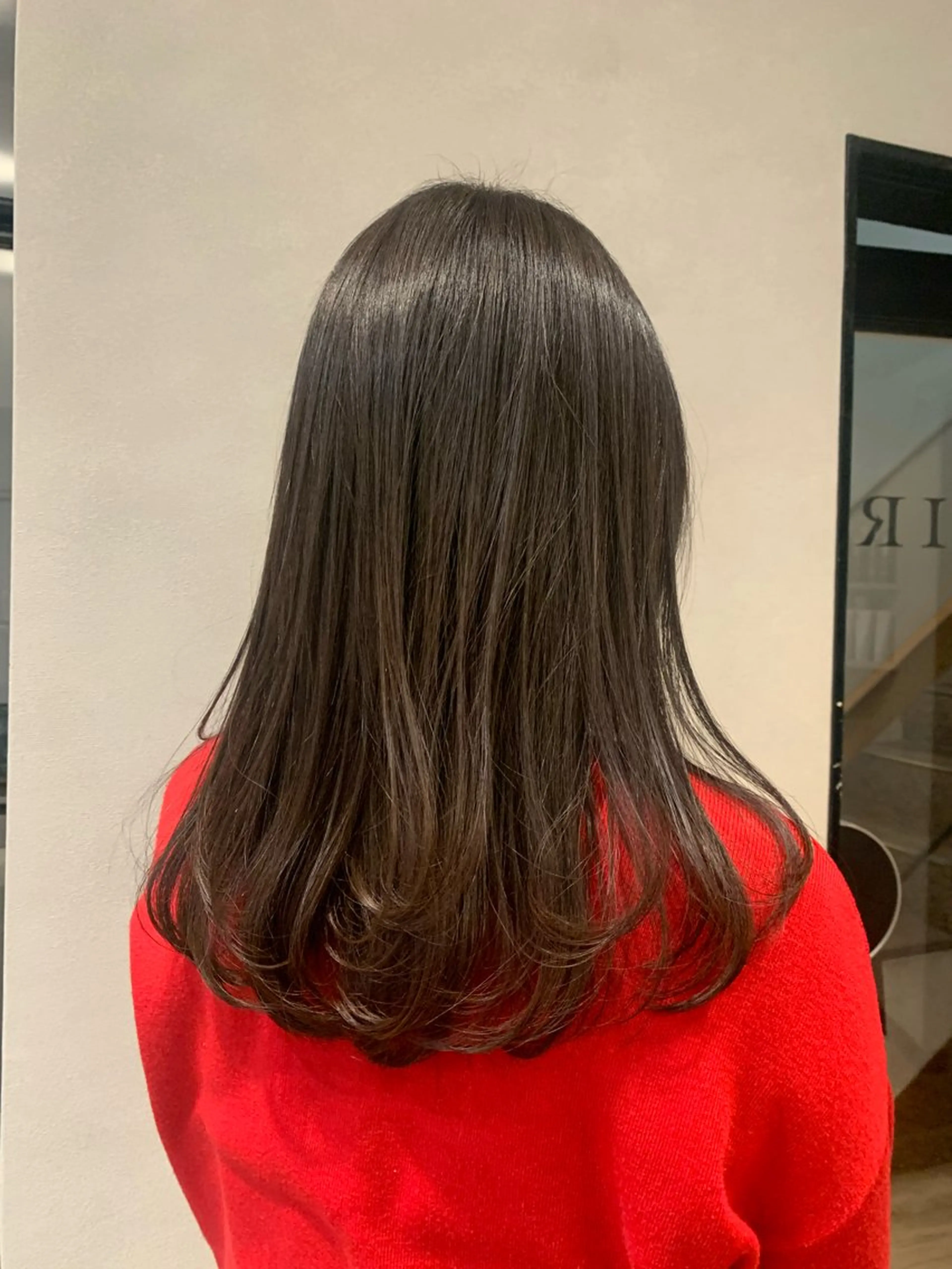 ロング レイヤーカット 門野 優羽のヘアスタイル