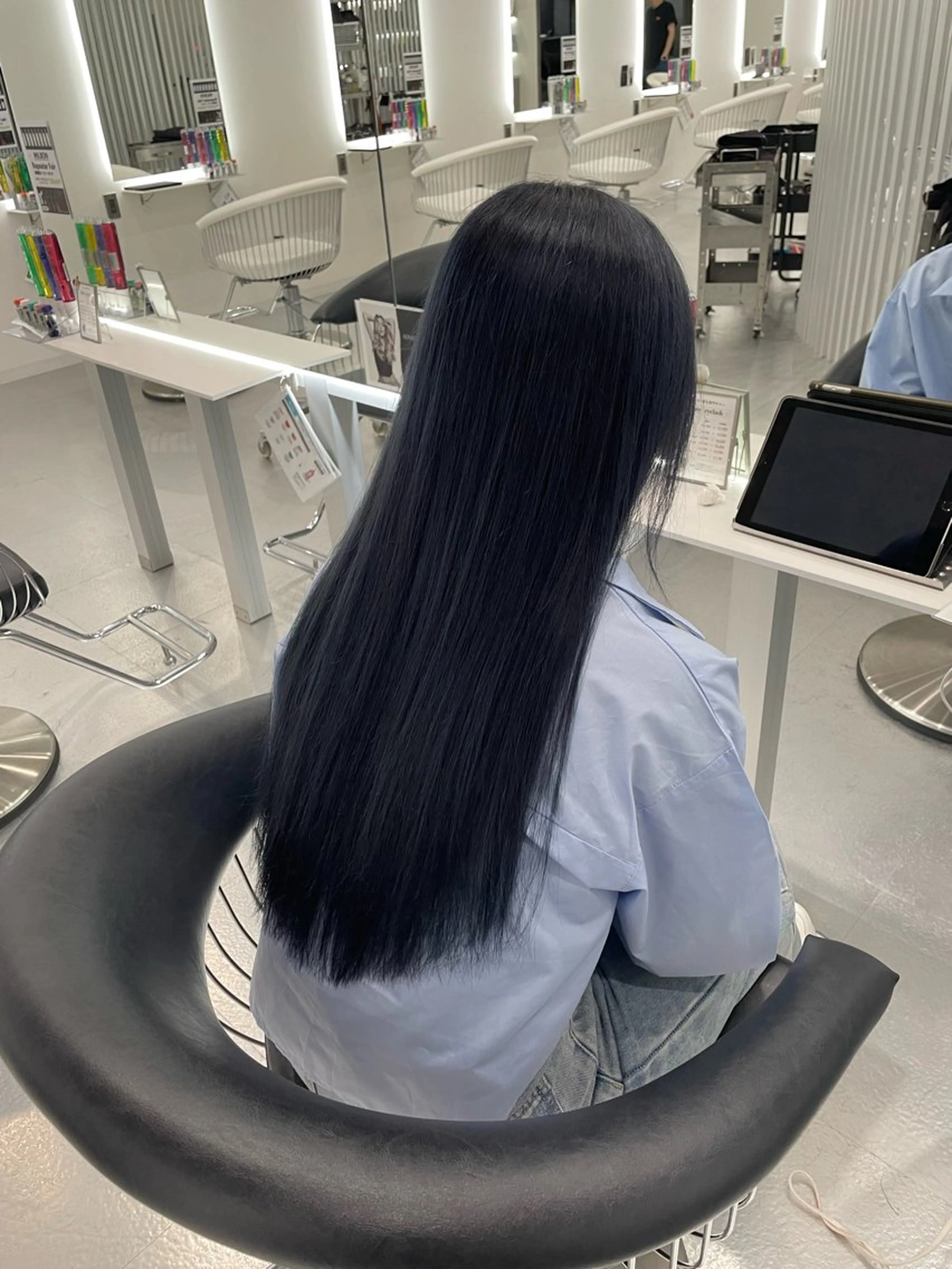 ロング カラー 野崎 孝章のヘアスタイル