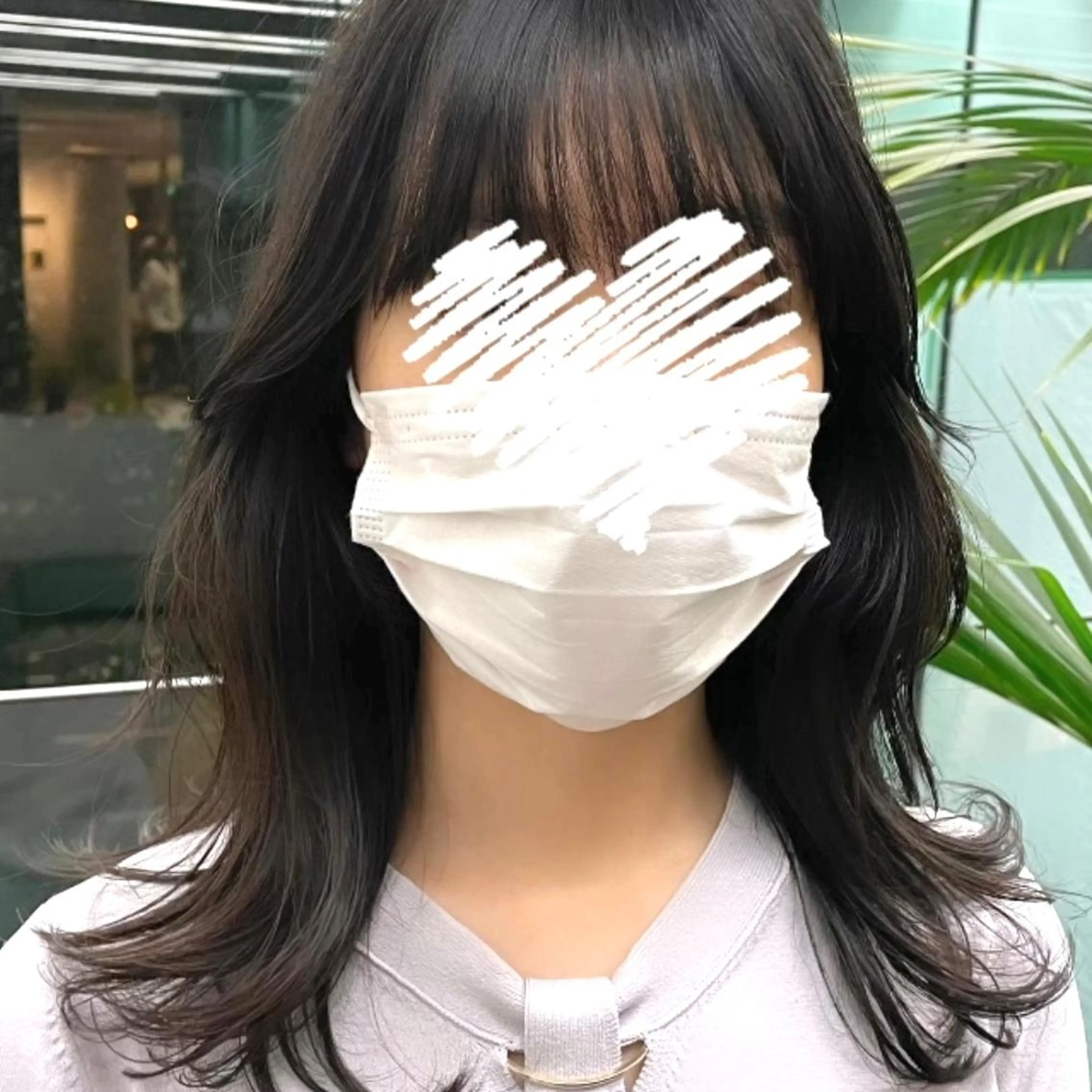 ロング パーマ ひなた あゆみのヘアスタイル