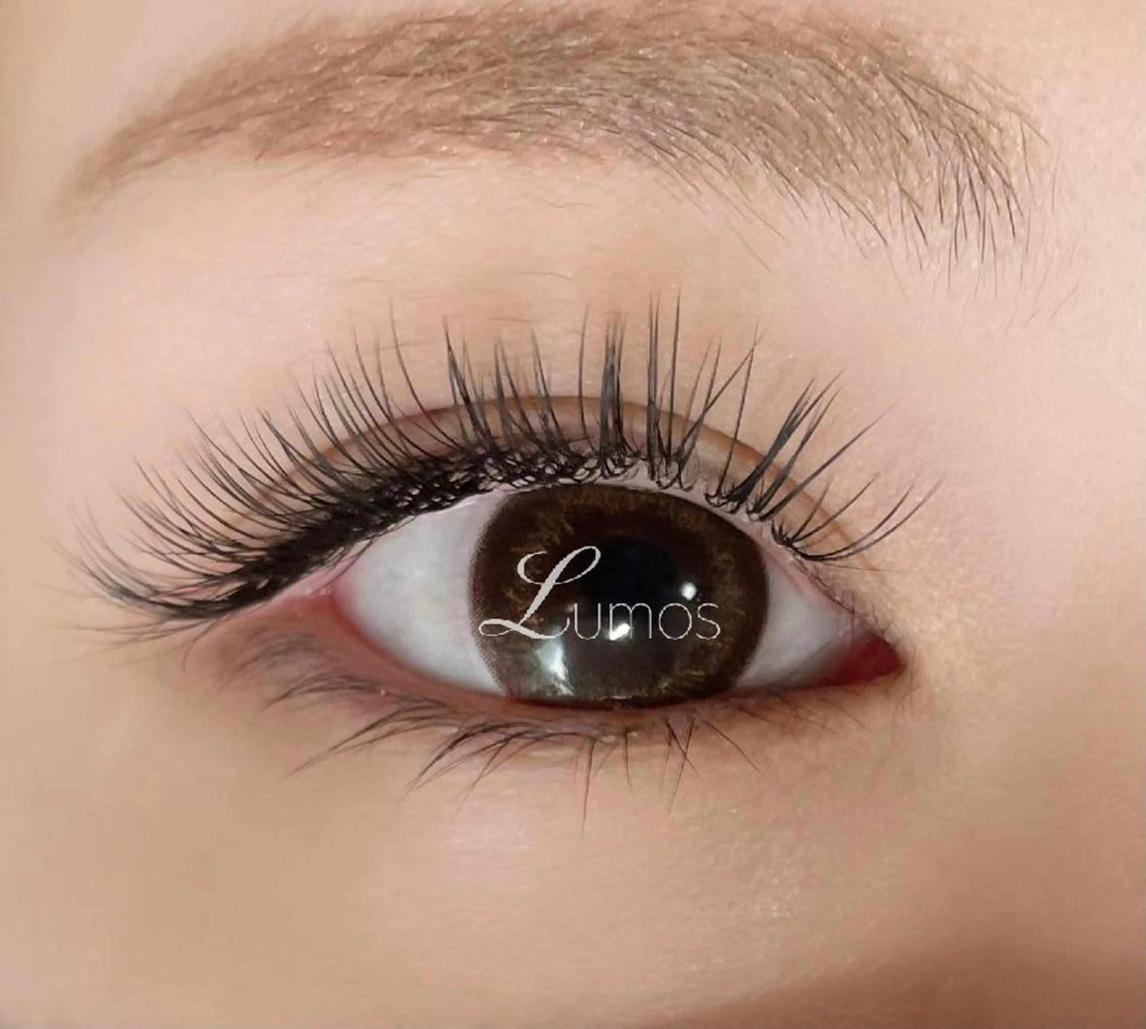 マツエク・マツパ フラットラッシュ マツエク Lumos nail&eyelash所属・Lumos Ayakaのマツエク・マツパデザイン