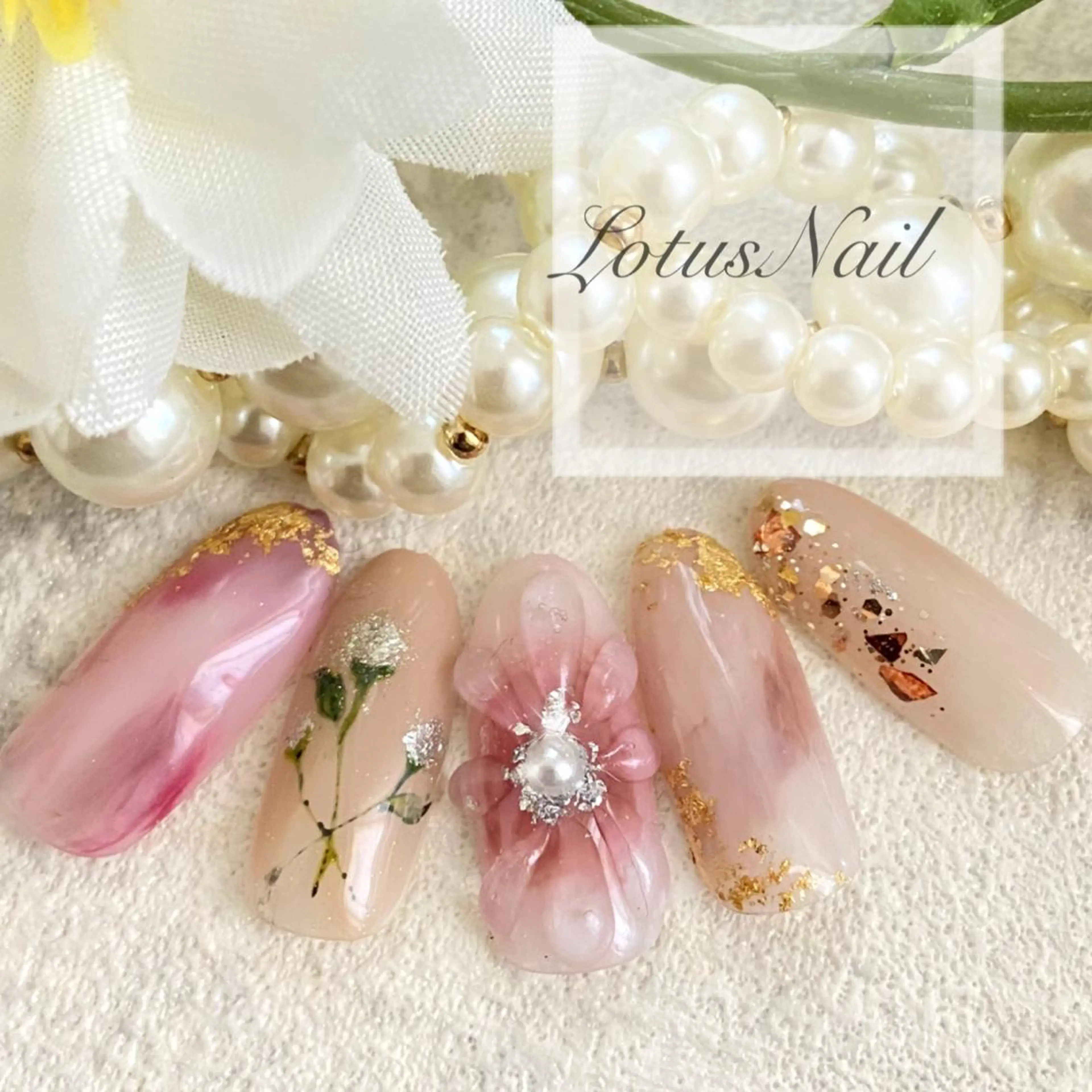 ネイル ハンドネイル Lotus Nailのネイルデザイン