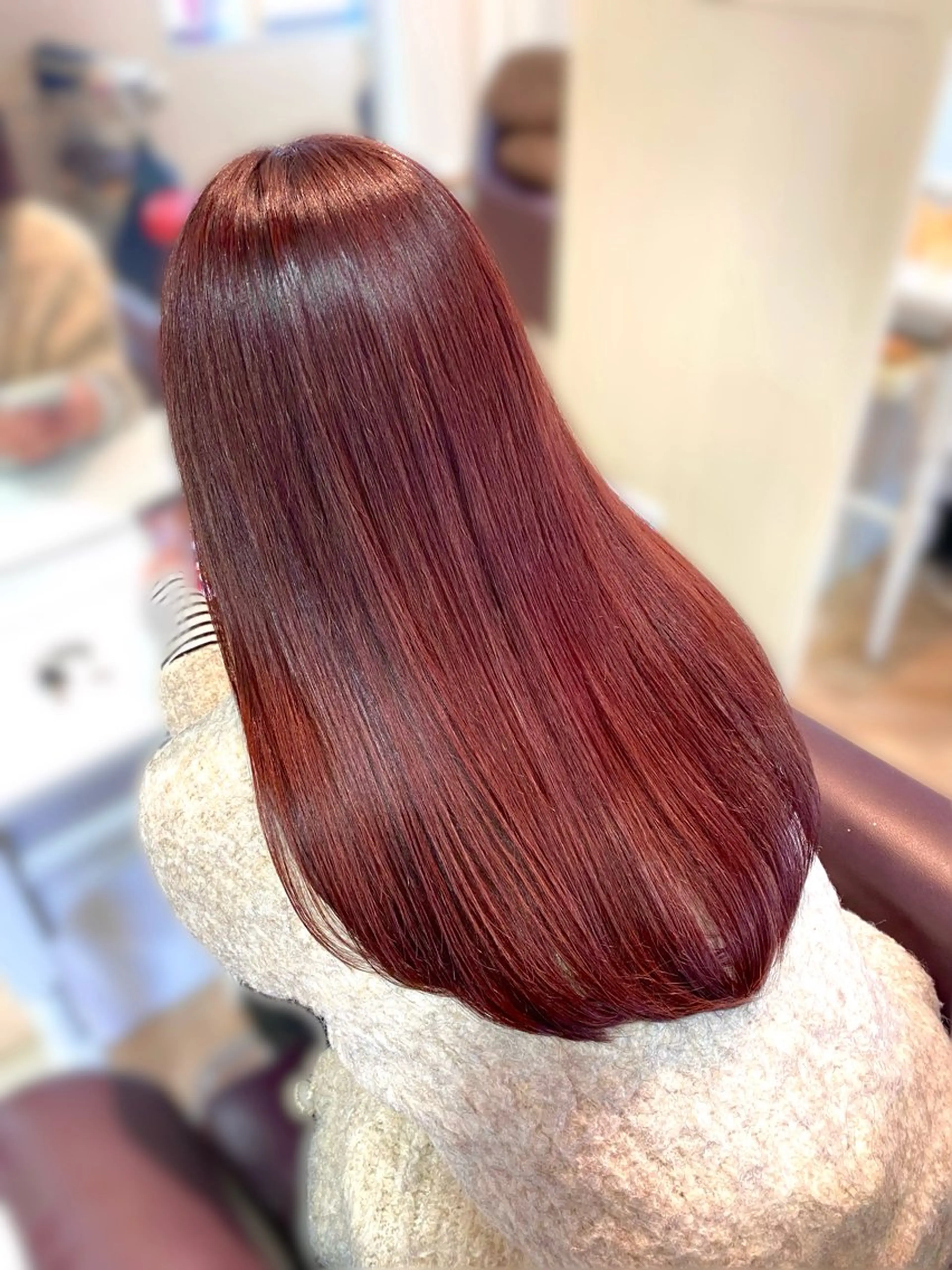 セミロング カット ヘアカラー Reginavita栄店 【レジナヴィータ】所属・鈴木 二依奈のヘアスタイル