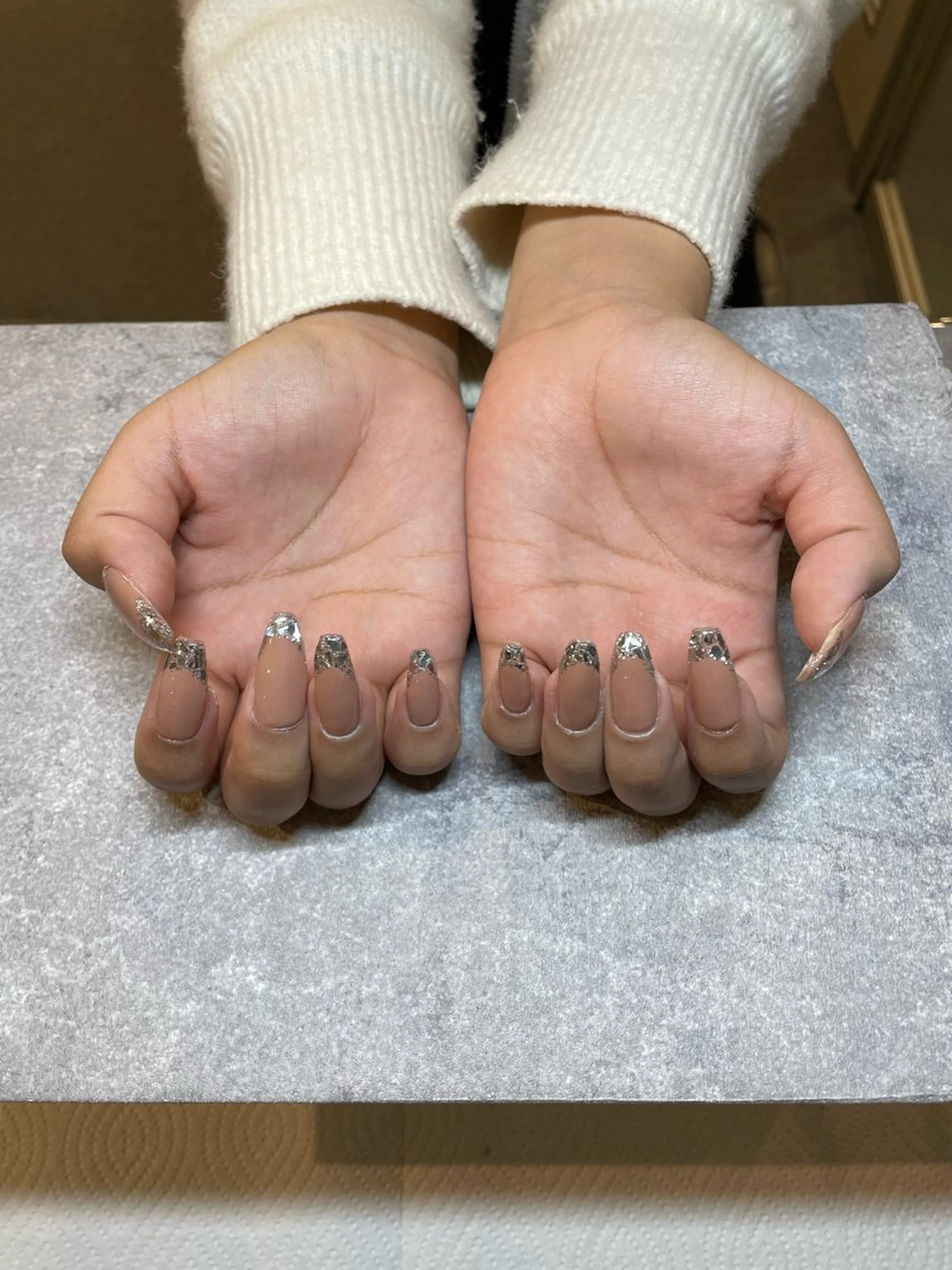 ネイル フレンチネイル ガラスフレンチ オフィスネイル ｊｏｉｅ 【 ジョイエ 梅田 】 ネイル&アイラッシュ所属・土居 香帆のネイルデザイン