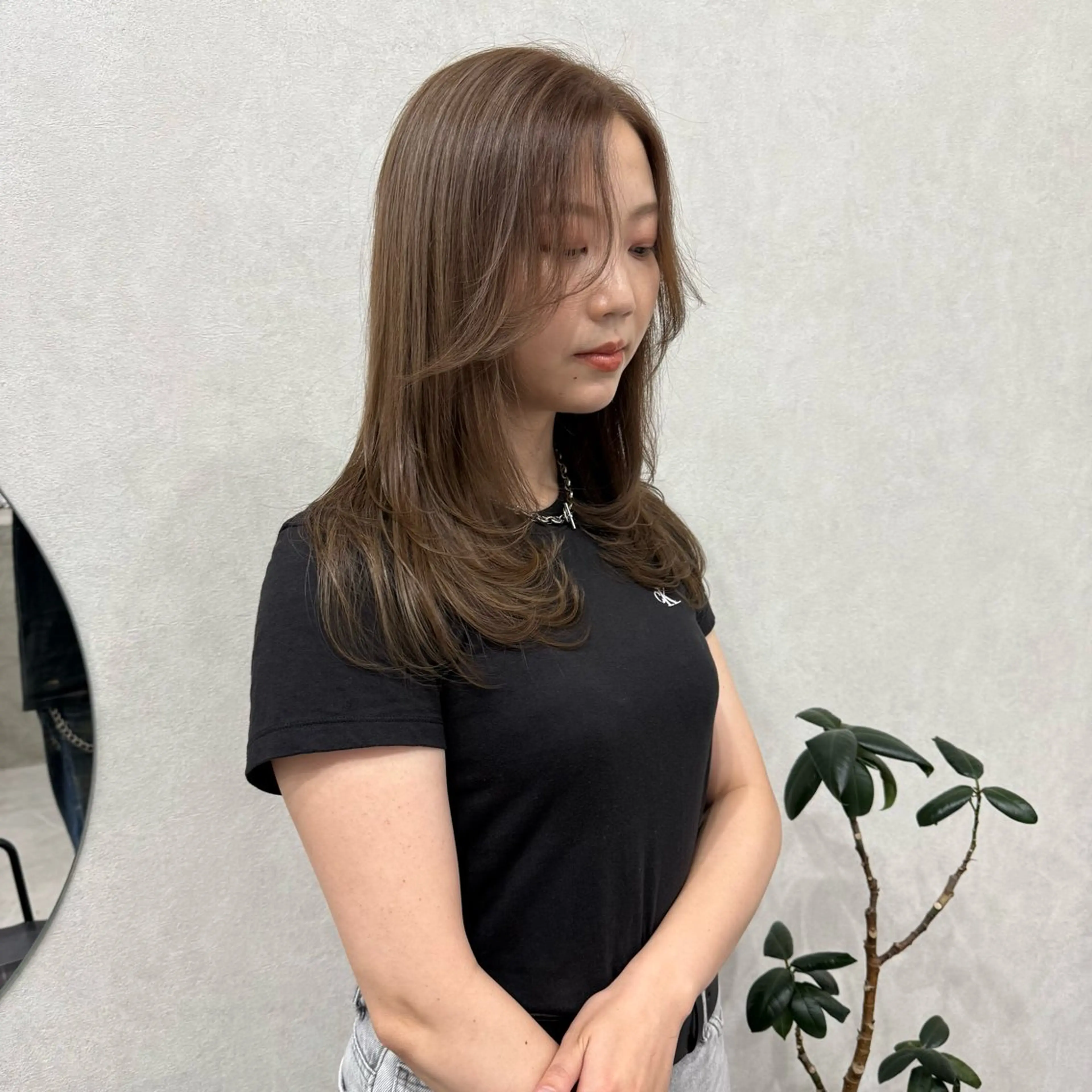 カット＋ワンカラー(レディース　鎖骨下​〜​限定)の写真