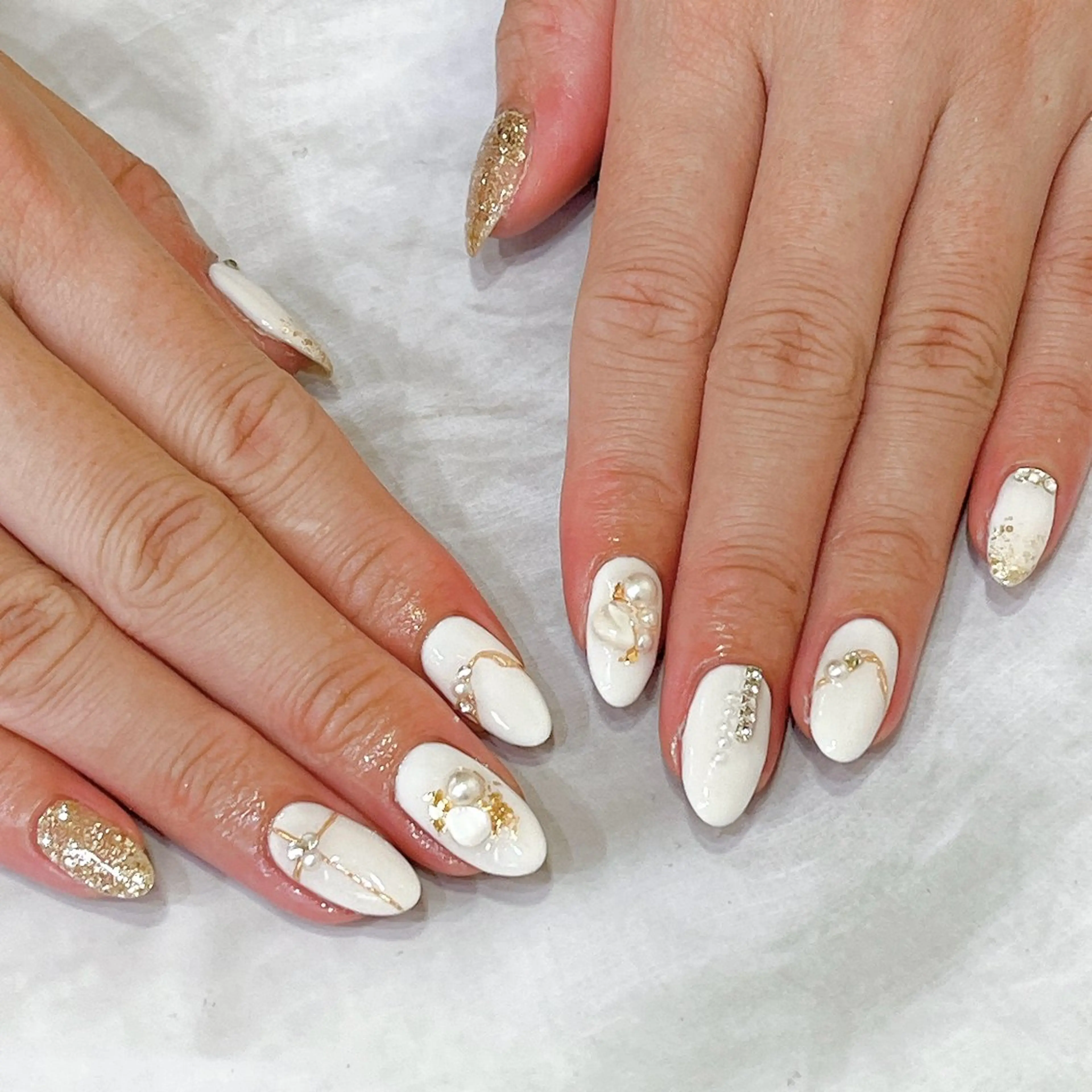 ネイル ニュアンスネイル ホワイト Ellenail名古屋所属・伊藤 愛のネイルデザイン