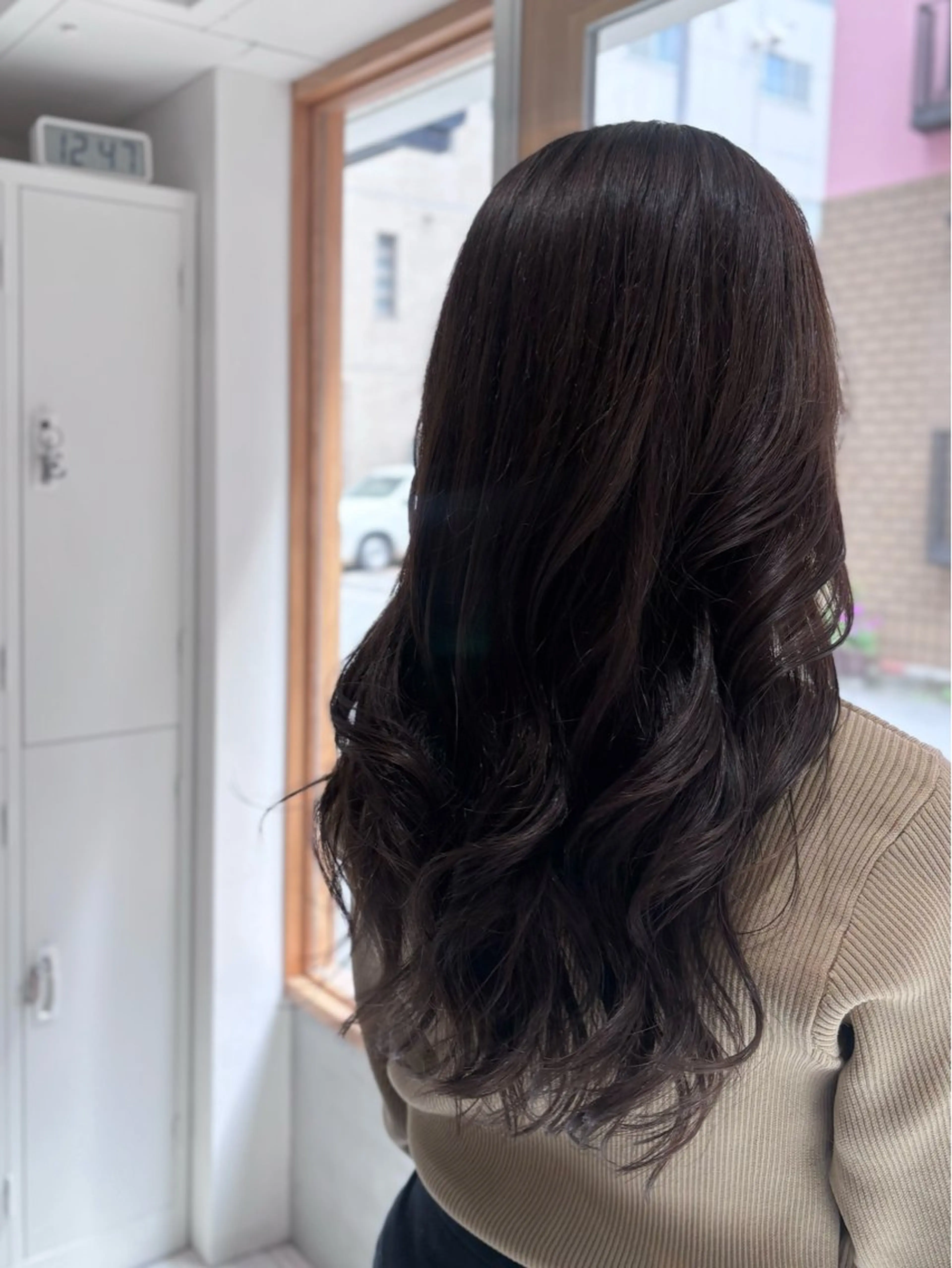 ロング カラー 透明感カラー イルミナカラー newi京橋 yukaのヘアスタイル