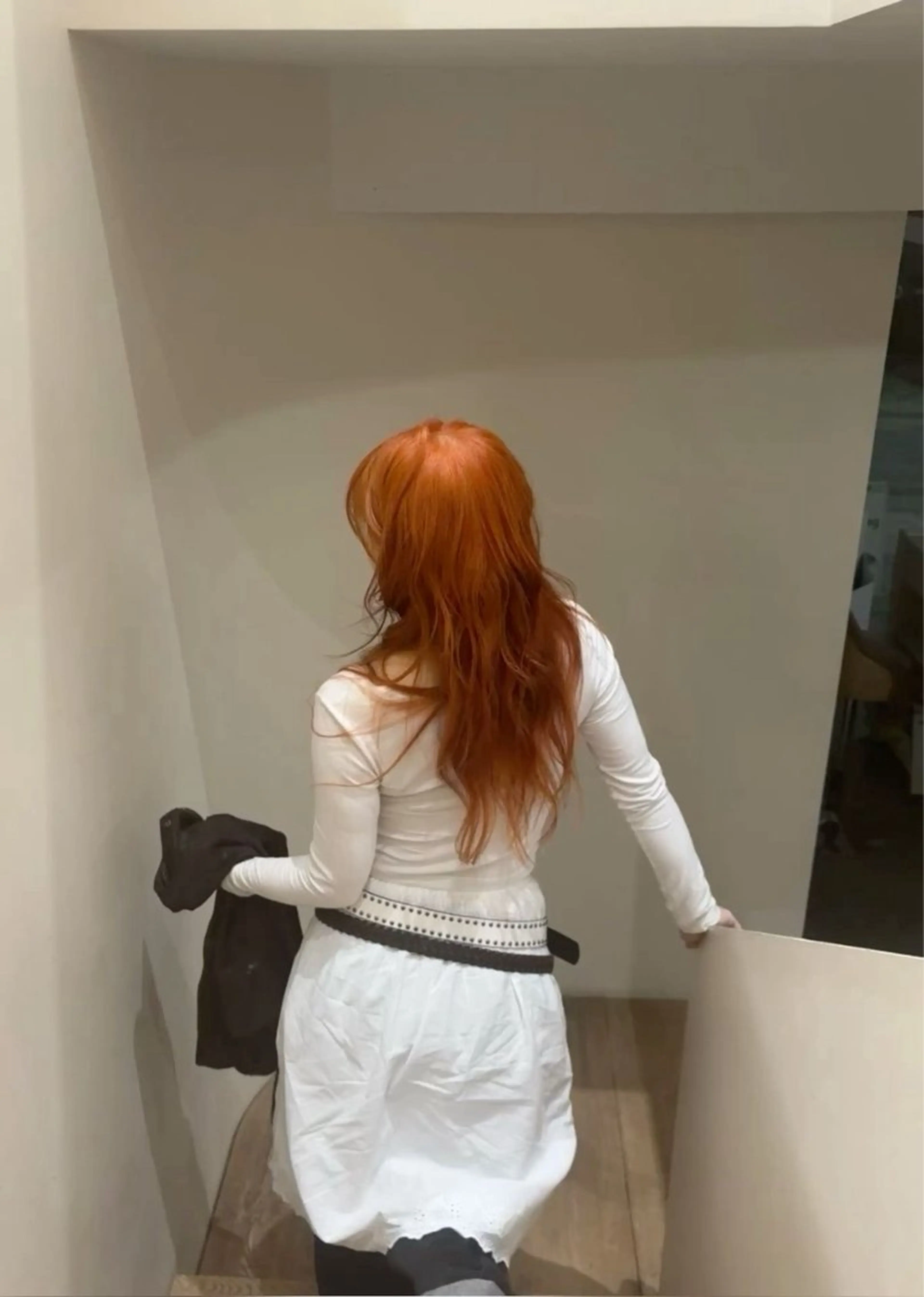 カラー ブリーチ ハイトーンカラー ハイトーンオレンジ オレンジ ヘアカラー the path アミのヘアスタイル