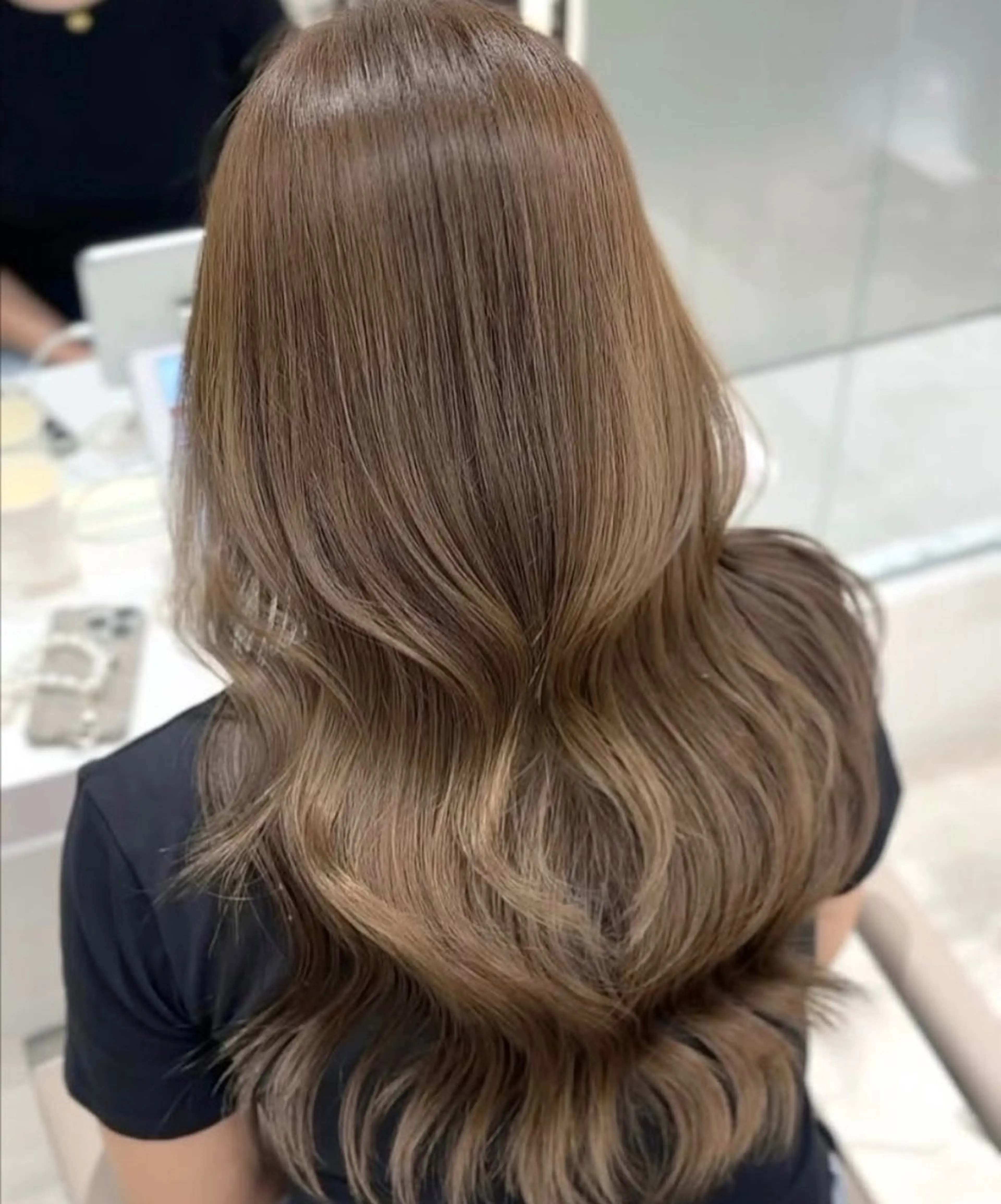 ロング ヘアカラー トリートメント IVE所属・渋谷/透け感カラー 髪質改善🫧Annaのヘアスタイル