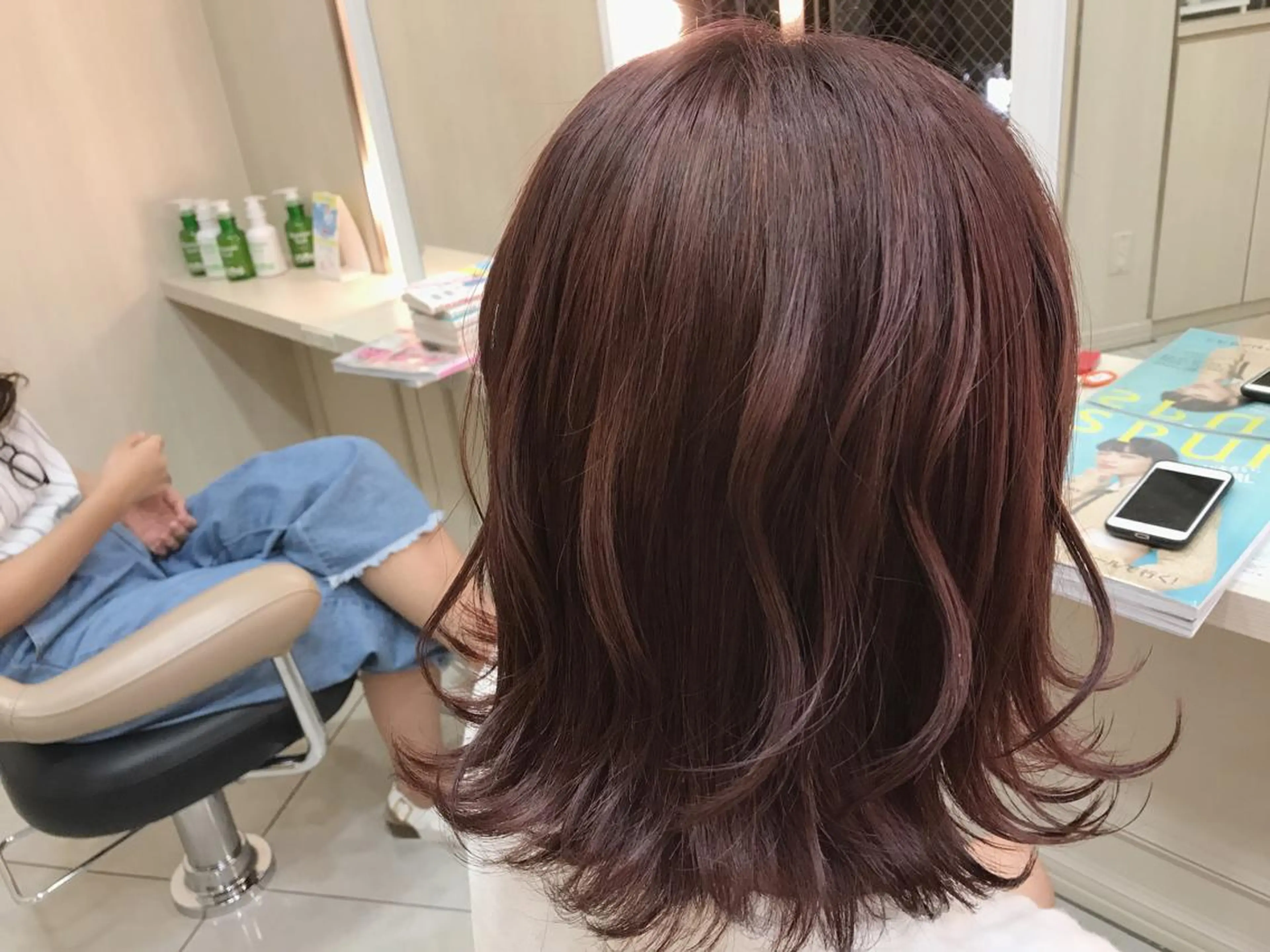 ミディアム カラー 吉岡 三四朗のヘアスタイル