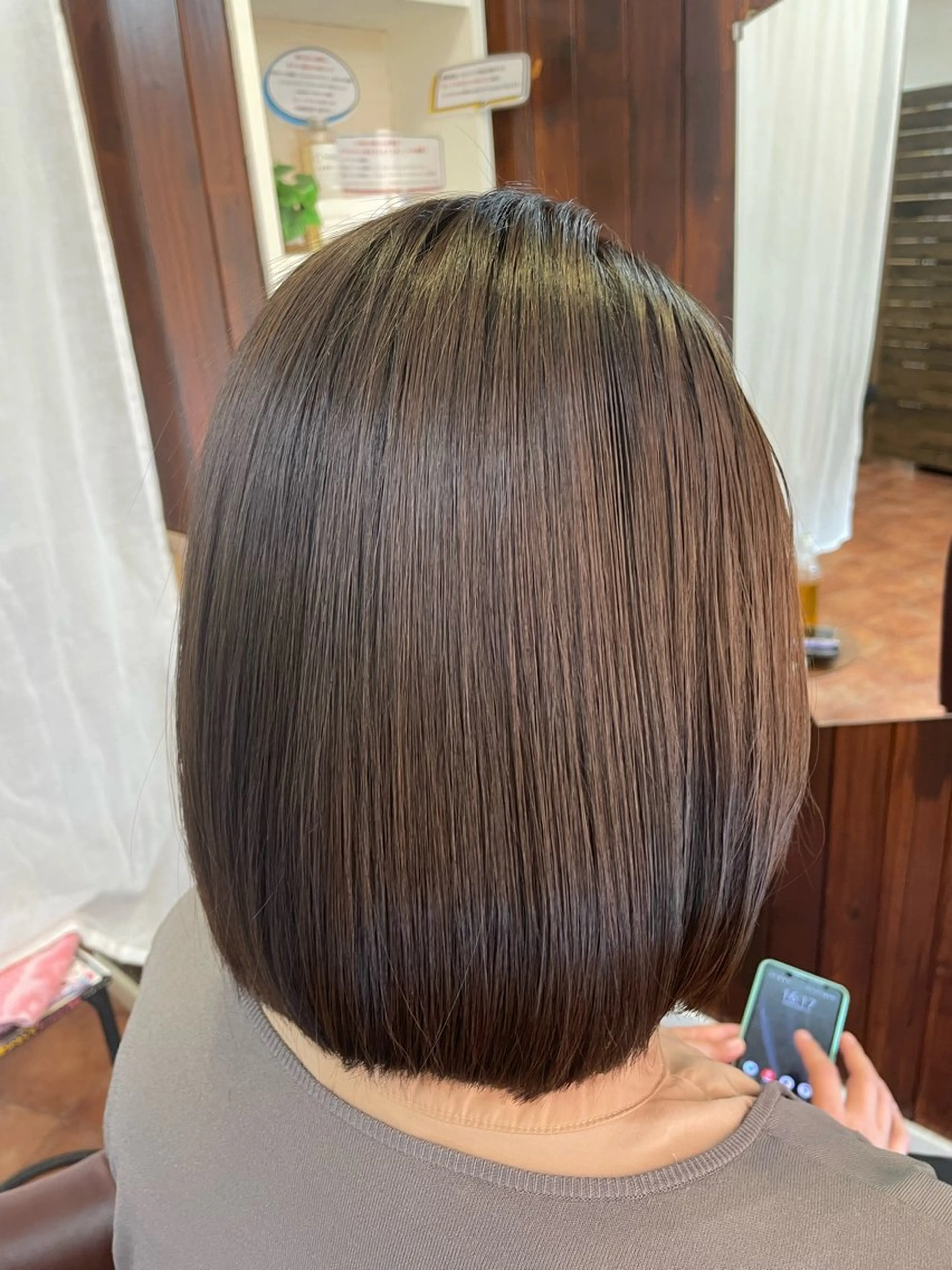 ミディアム カラー アッシュ 髪質改善 トリートメント カット ヘアカラー トリートメント 髪質改善NAOS所属・(髪質改善NAOS) EMIのヘアスタイル