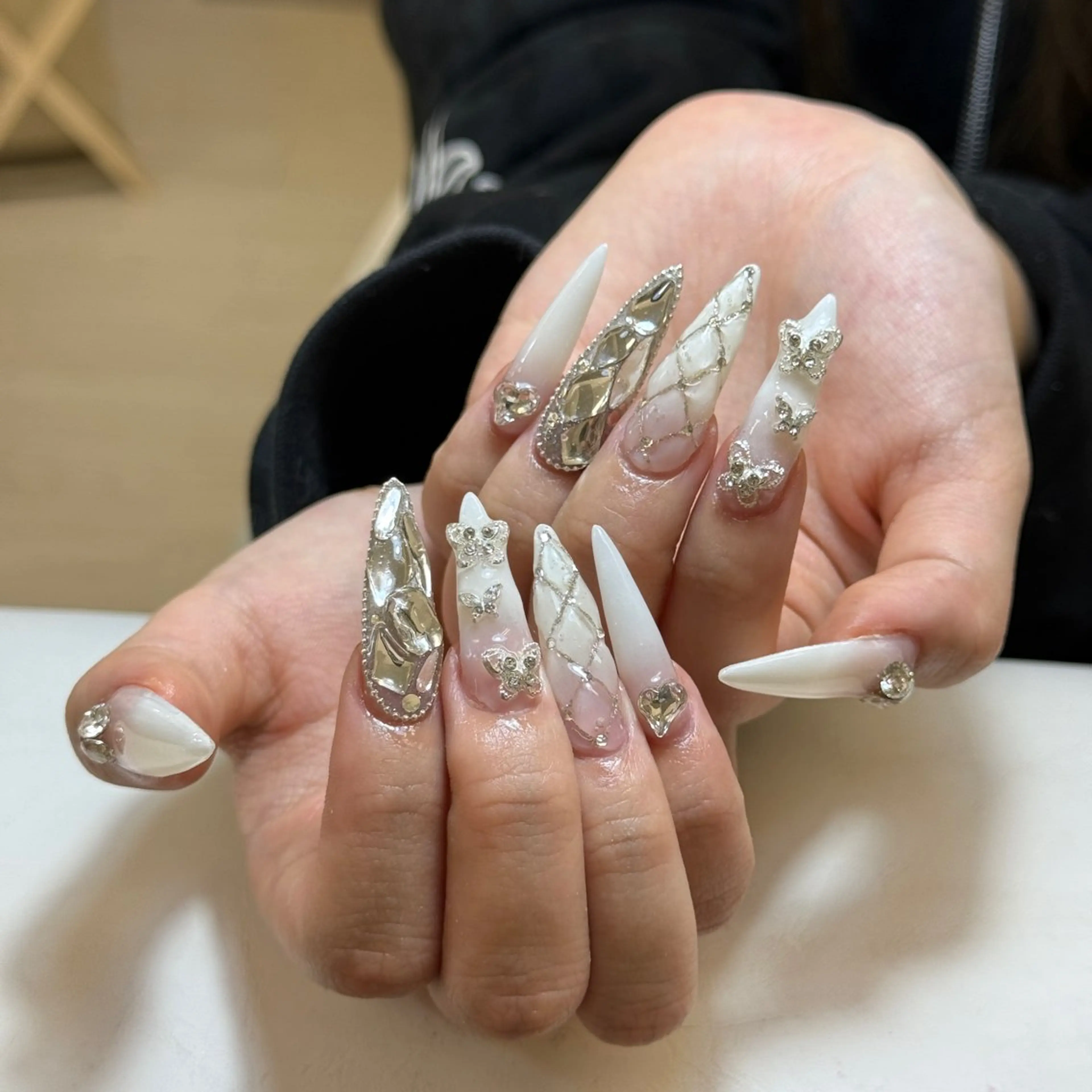 ネイル ハンドネイル Anh 歌舞伎町のネイルデザイン