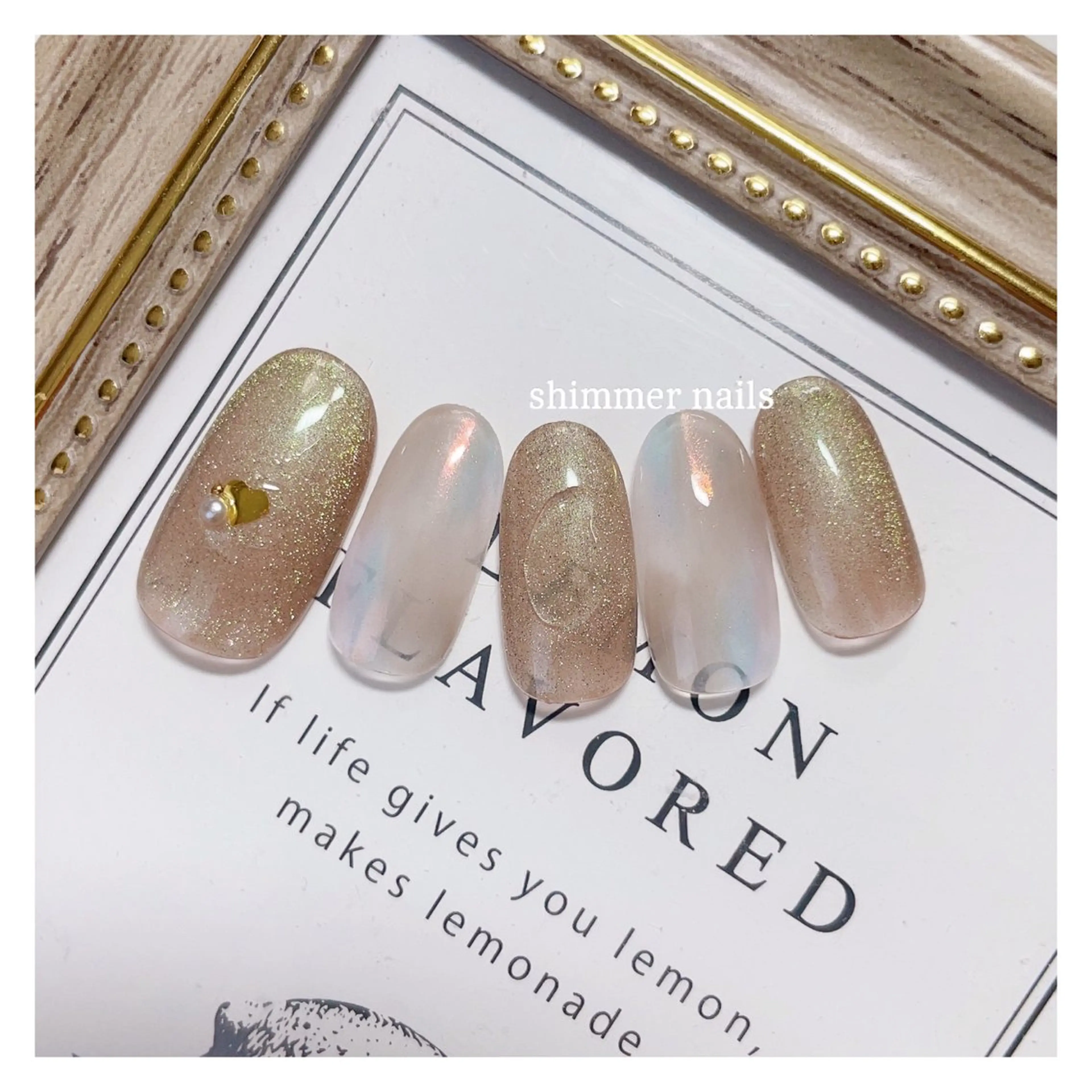 ネイル グリーン マグネットネイル ハンドネイル shimmer nailsのネイルデザイン