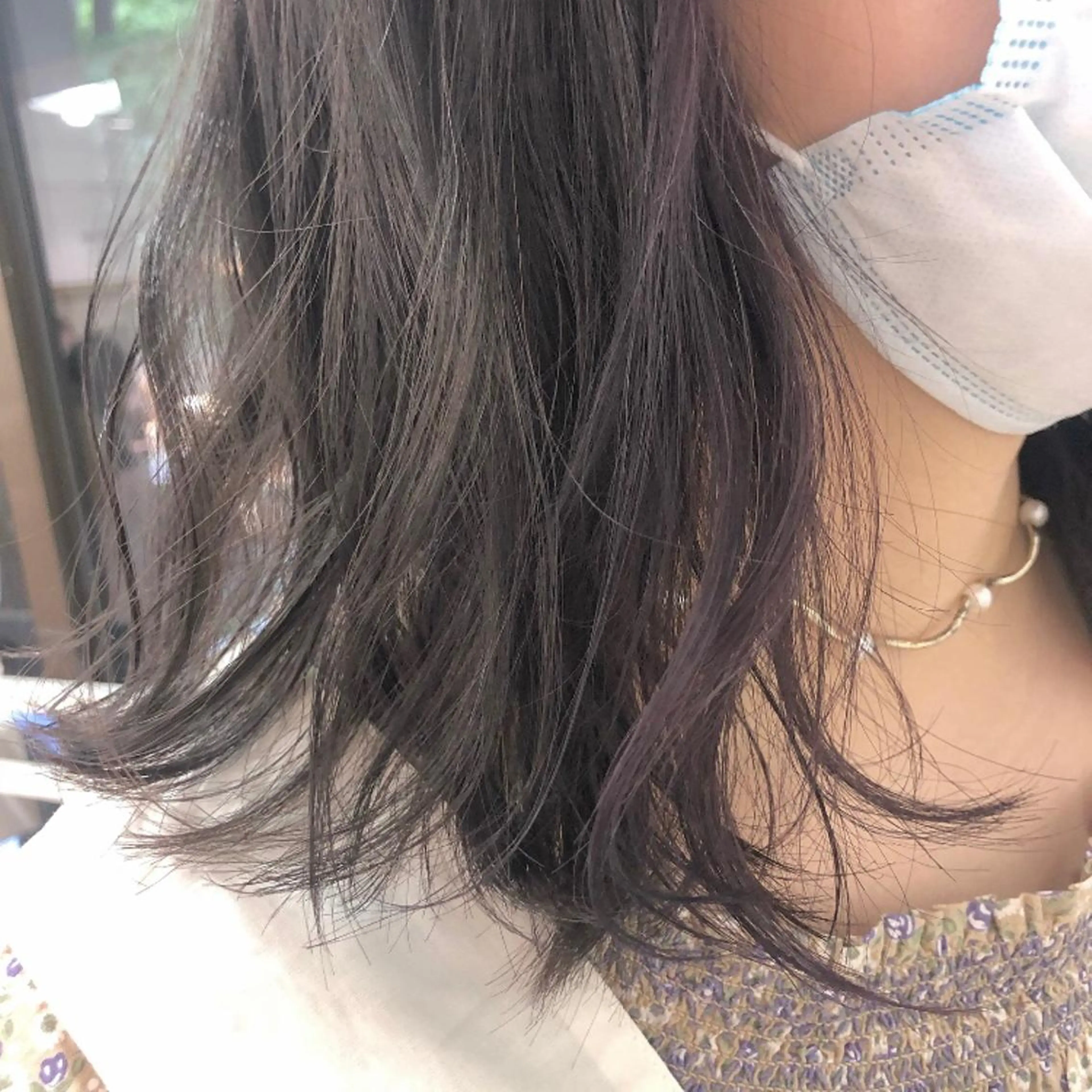 ミディアム カラー TRENCH　相澤 果歩のヘアスタイル
