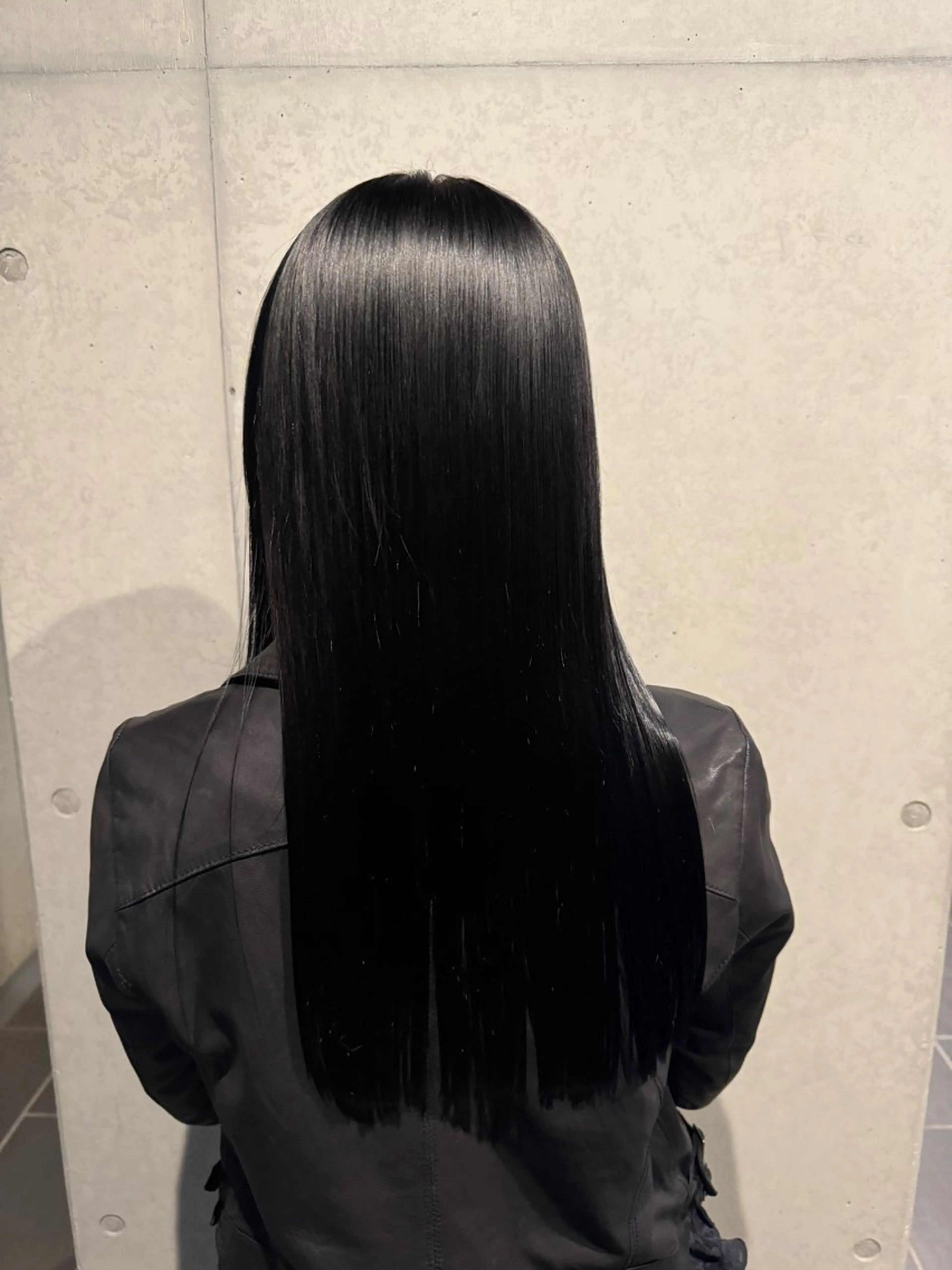 ロング トリートメント ハイトーン/レイヤー だいちのヘアスタイル