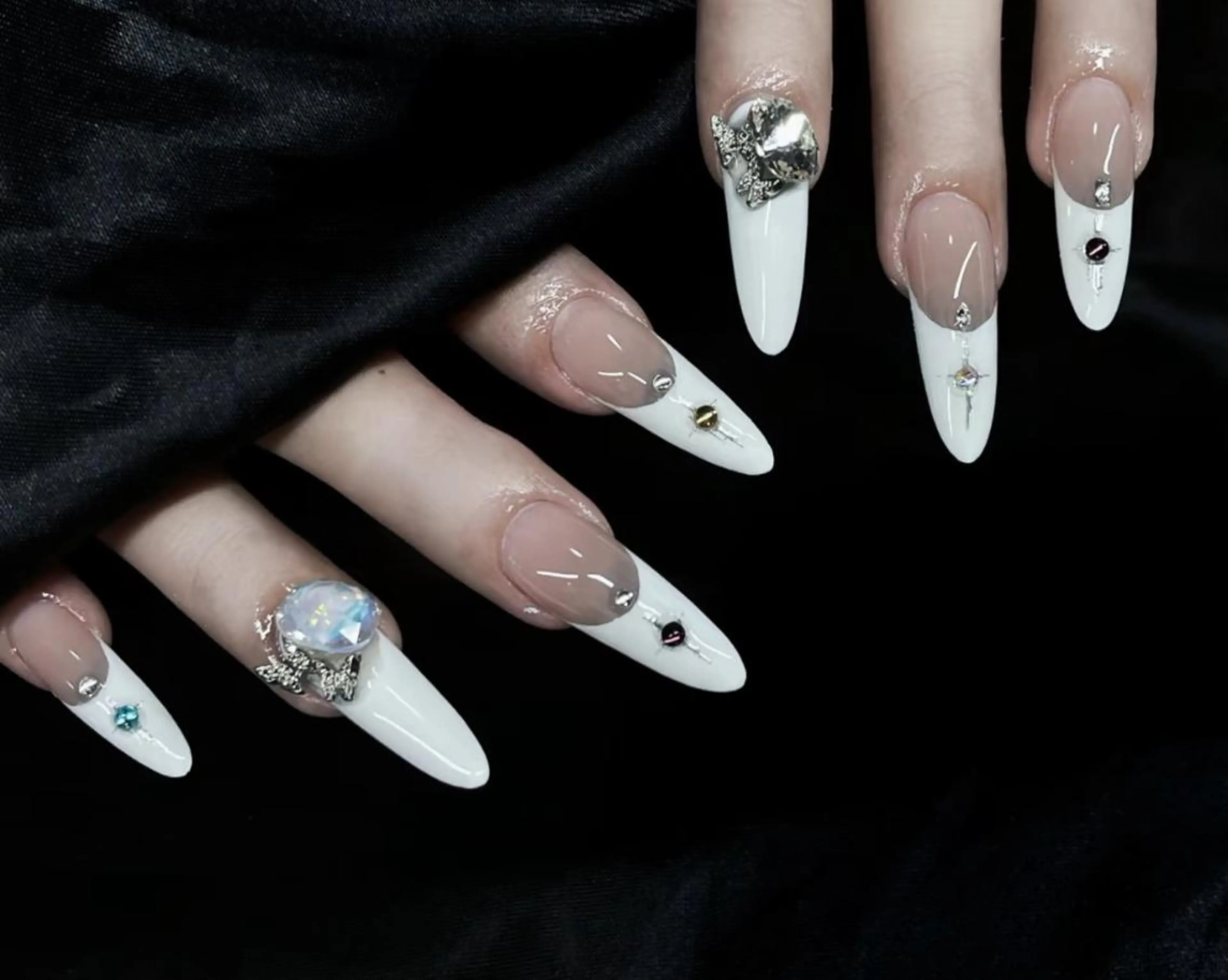 ネイル ハンドネイル Miya🎀 nailのネイルデザイン