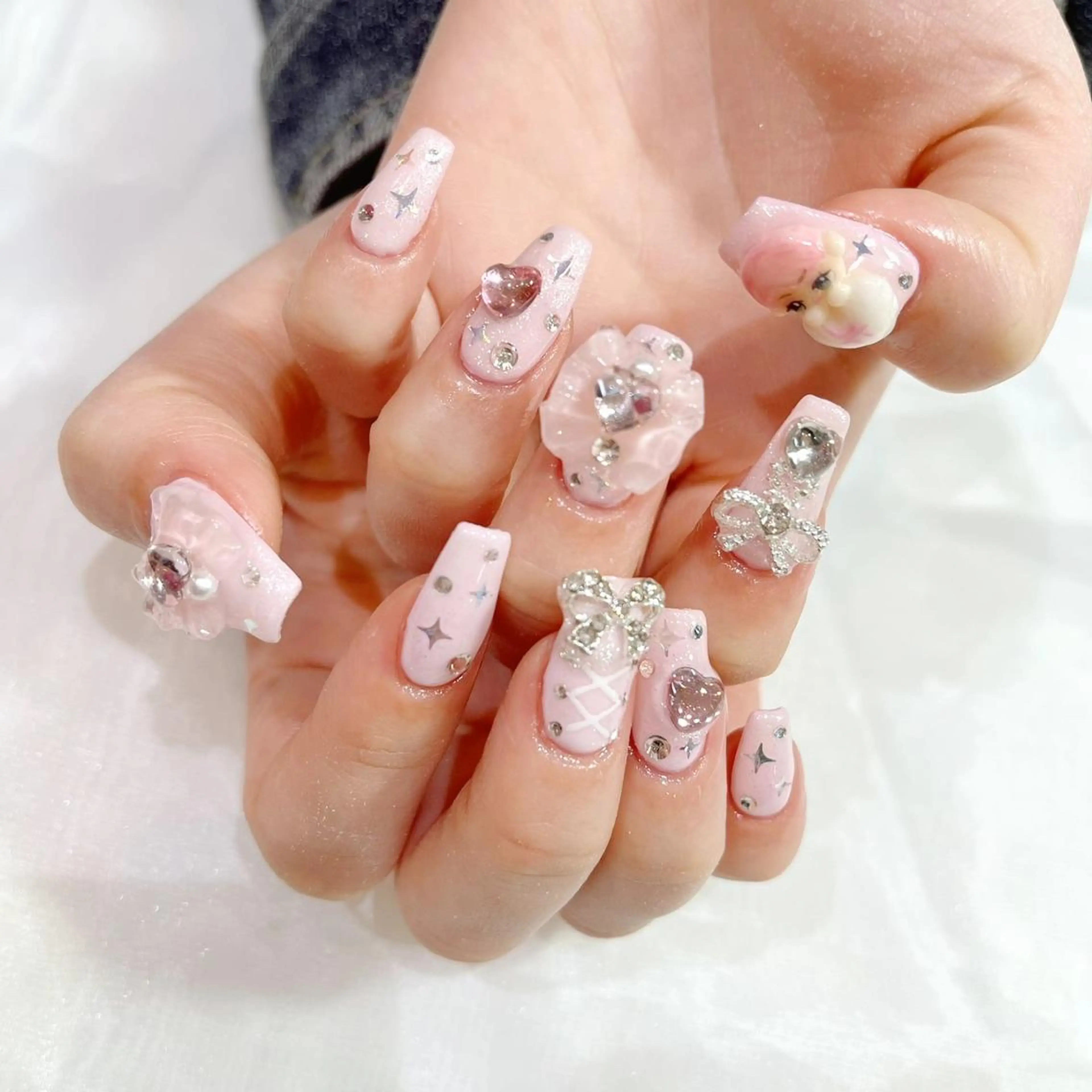 ネイル 🤍POP可愛い🧸 Menailのネイルデザイン