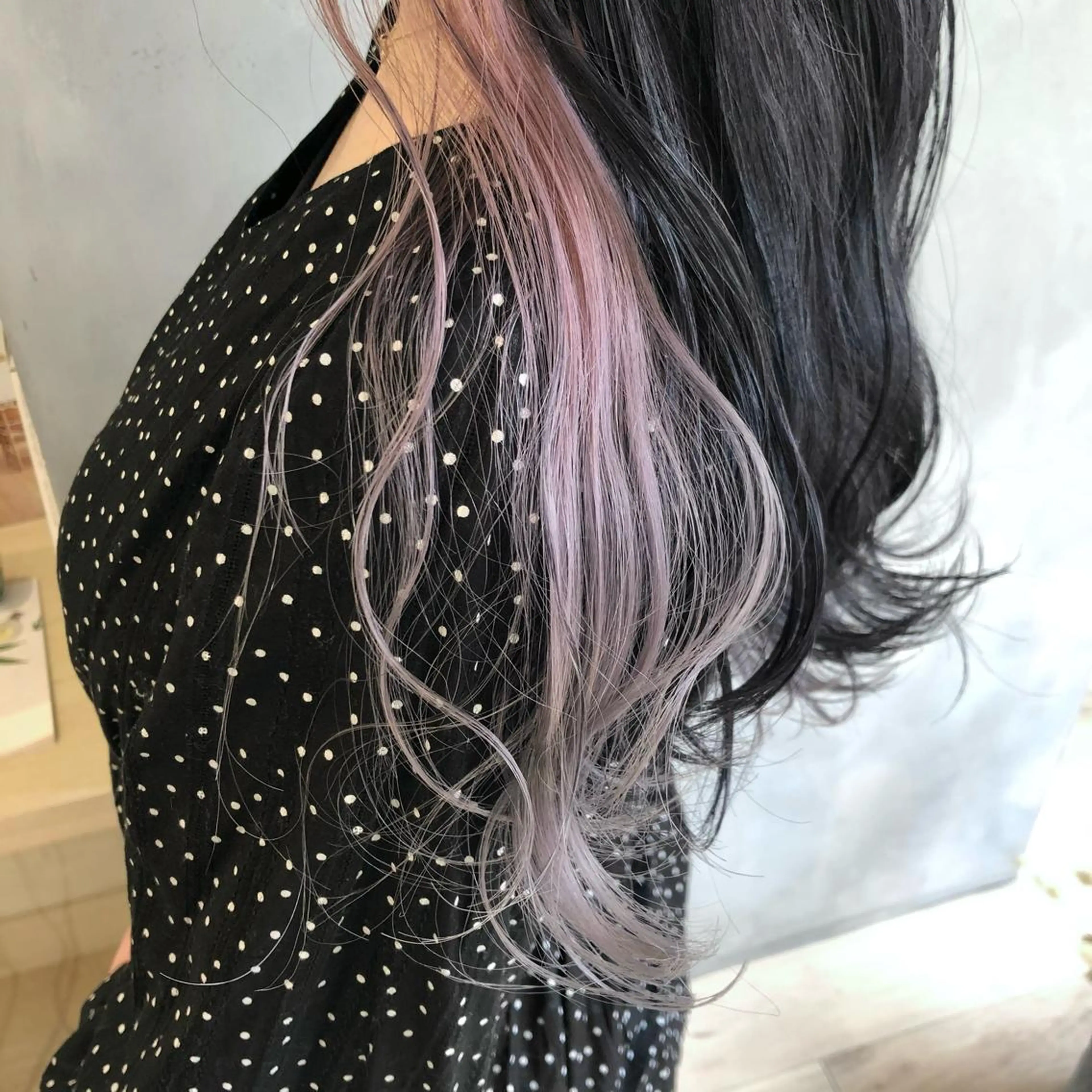 ロング カラー ブリーチ ラベンダーカラー ラベンダーピンク ピンクカラー mai ROCCO3rdのヘアスタイル