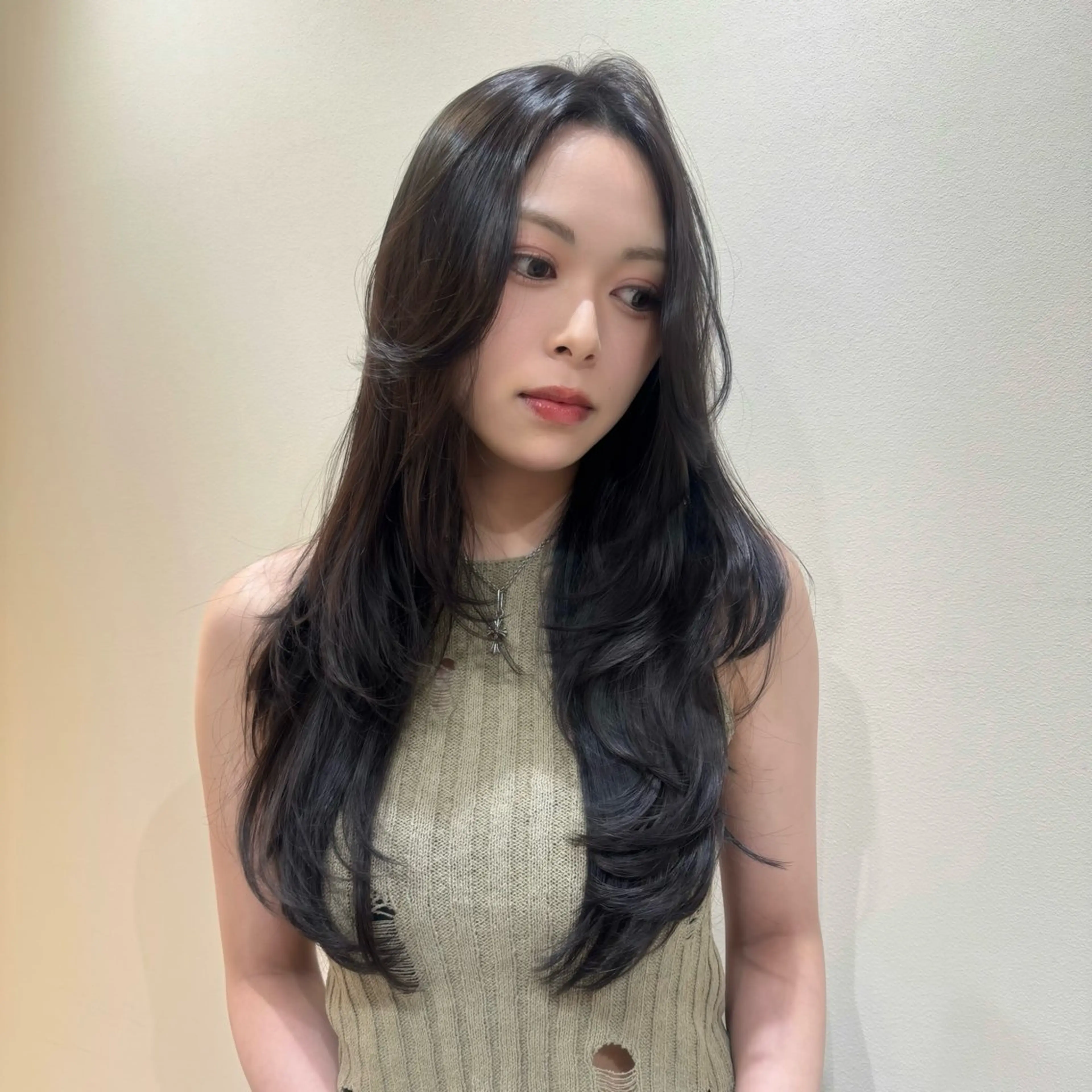 ロング カラー ヘアアレンジ カット ヘアカラー トリートメント 🤍色気レイヤー🤍 リナのヘアスタイル
