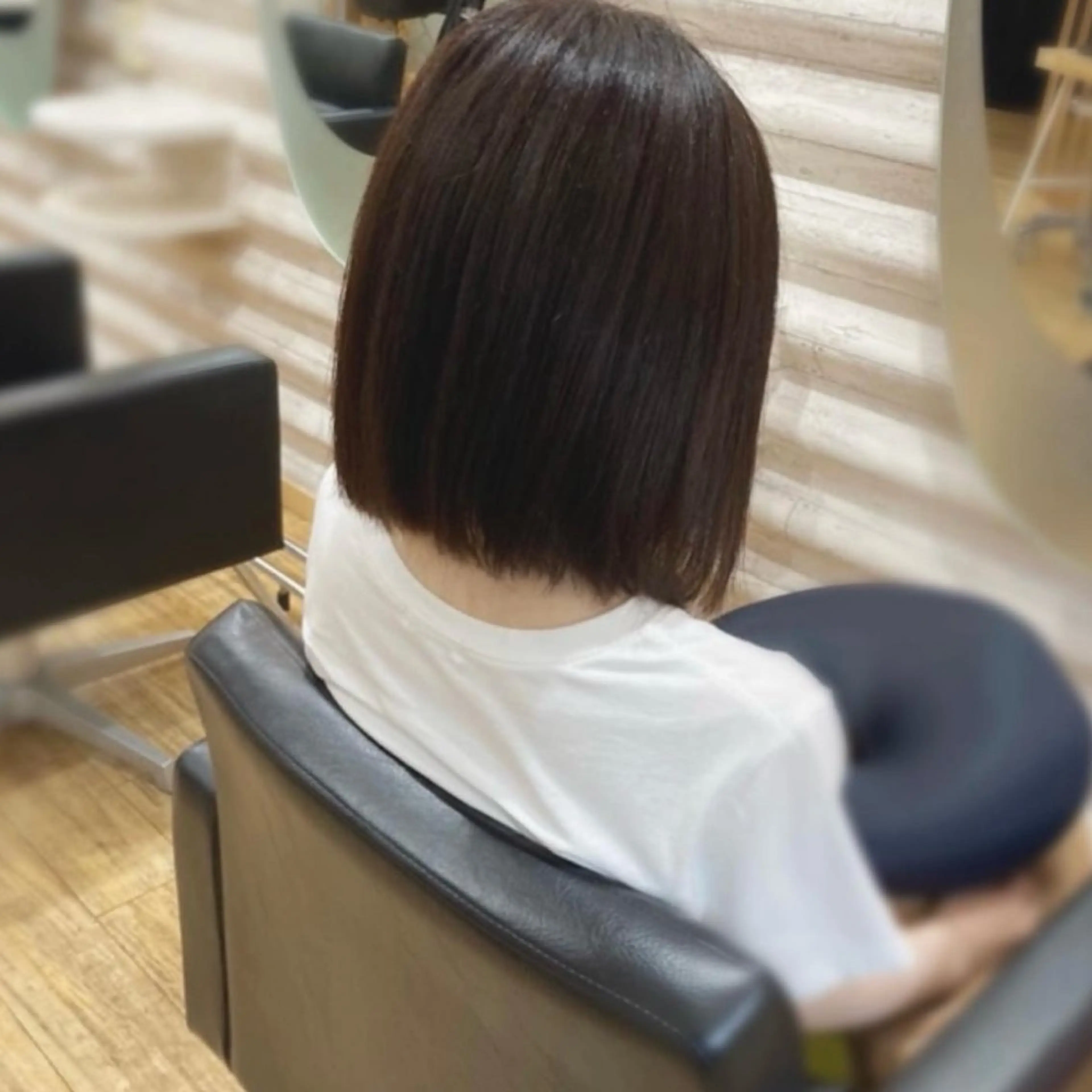 ミディアム カラー 髪質改善 カット トリートメント ダメージ毛が艶髪に 『ケア特化店』KONのヘアスタイル