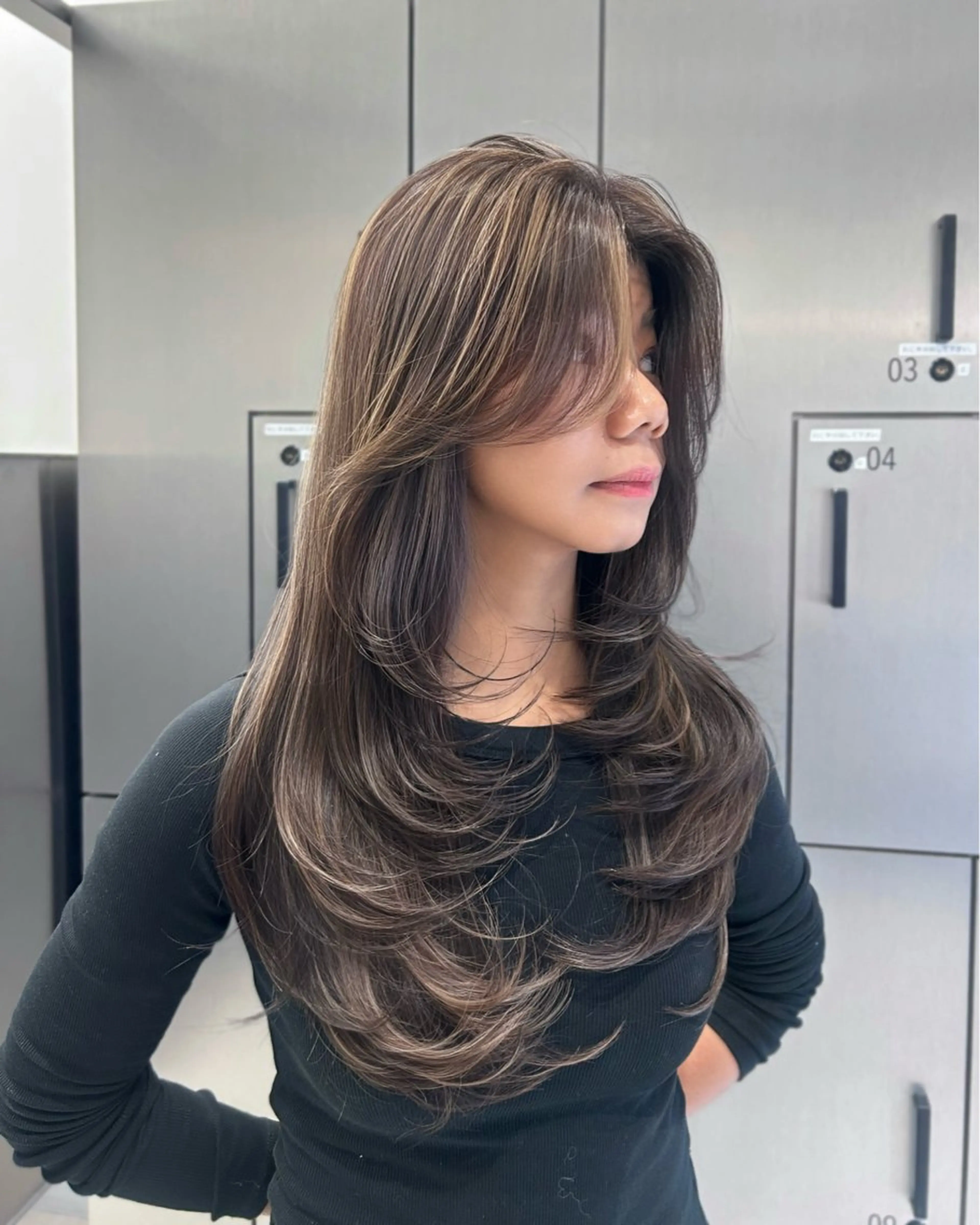 ロング ハイライト レイヤーカット カット ヘアカラー 大人レイヤー/艶髪 🇺🇸TOMONAのヘアスタイル