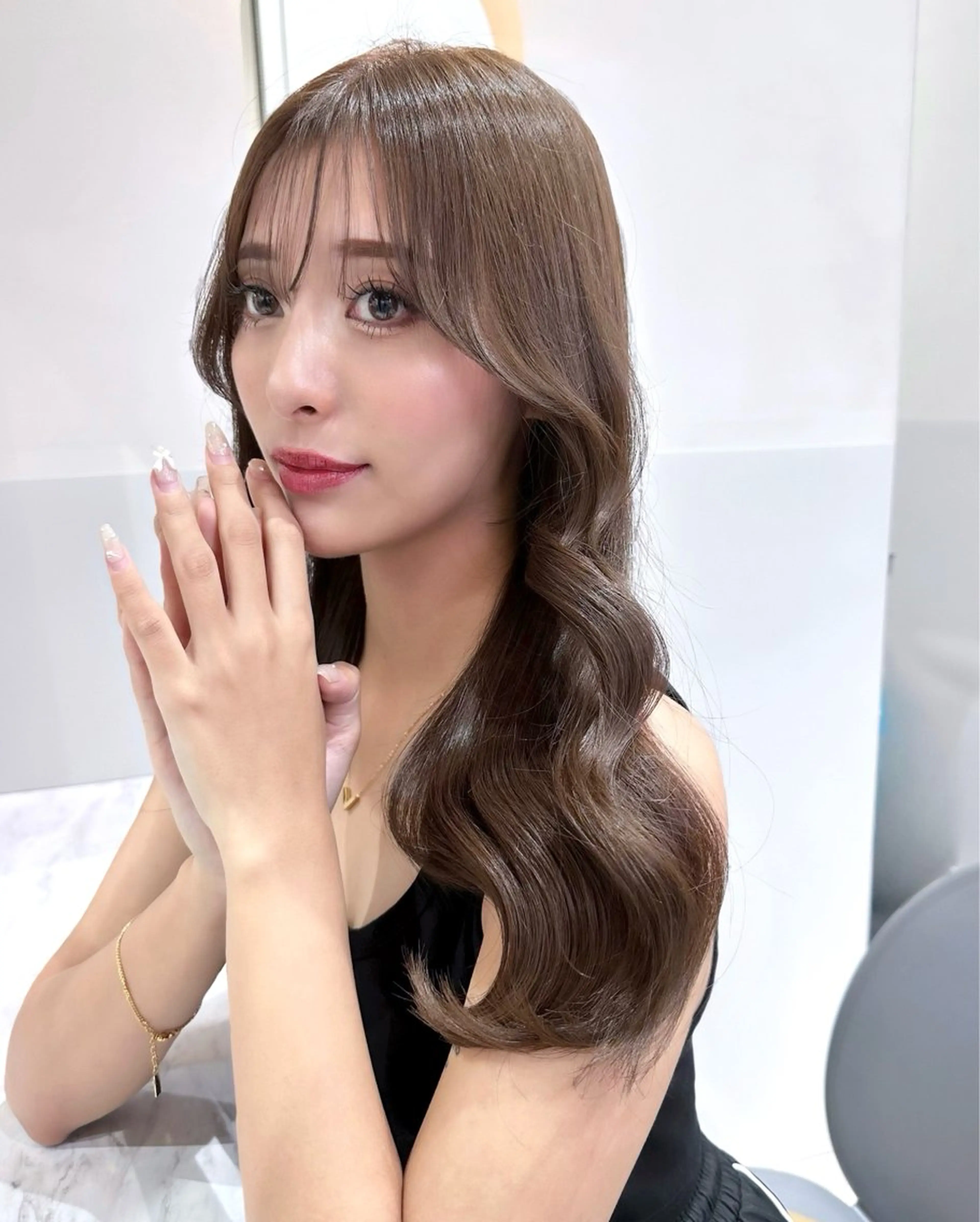 ロング カラー カット ヘアカラー トリートメント ヘアセット IVE所属・ブリーチなし／ ベージュ🌿/土淵遼のヘアスタイル