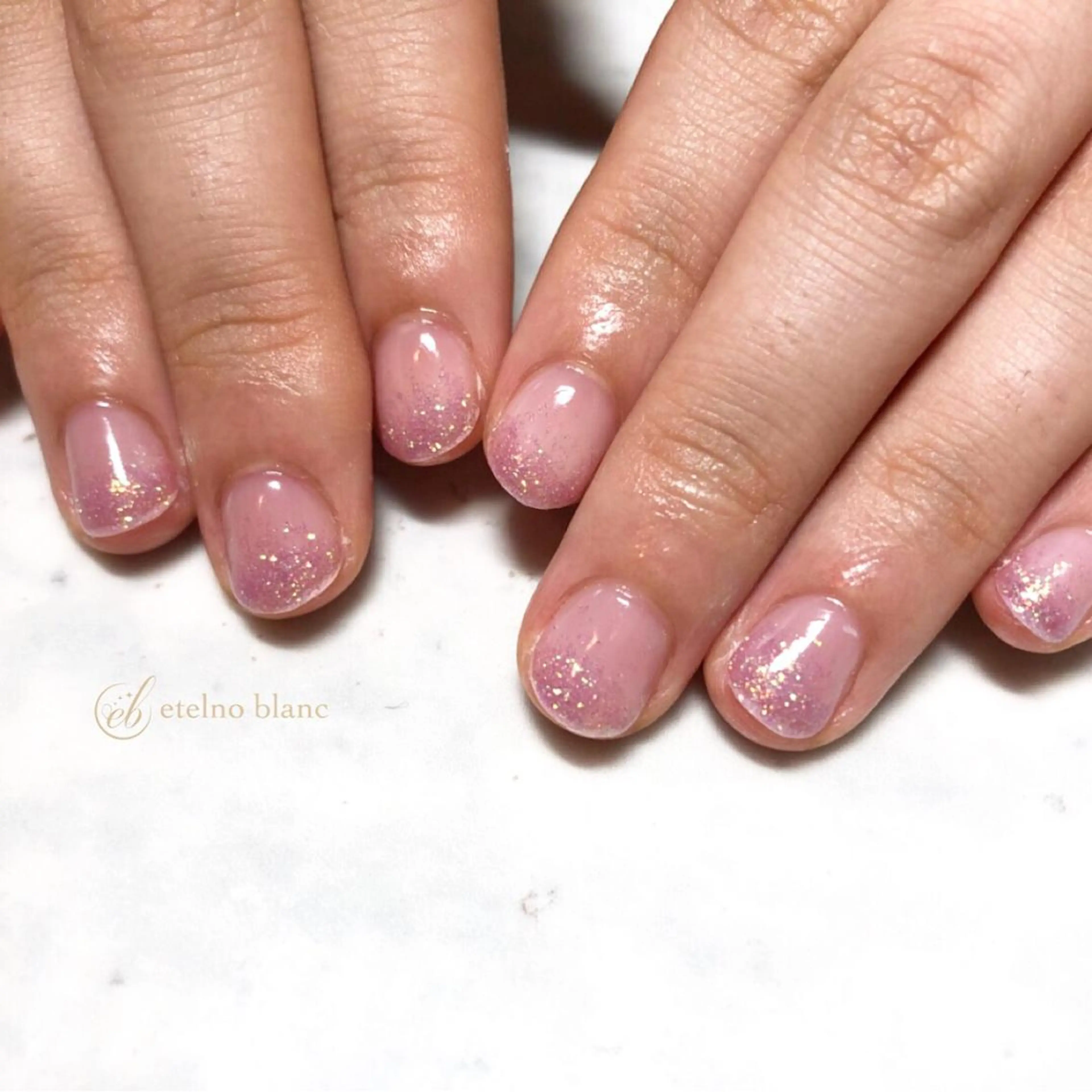 ネイル etelno blanc中目黒のネイルデザイン
