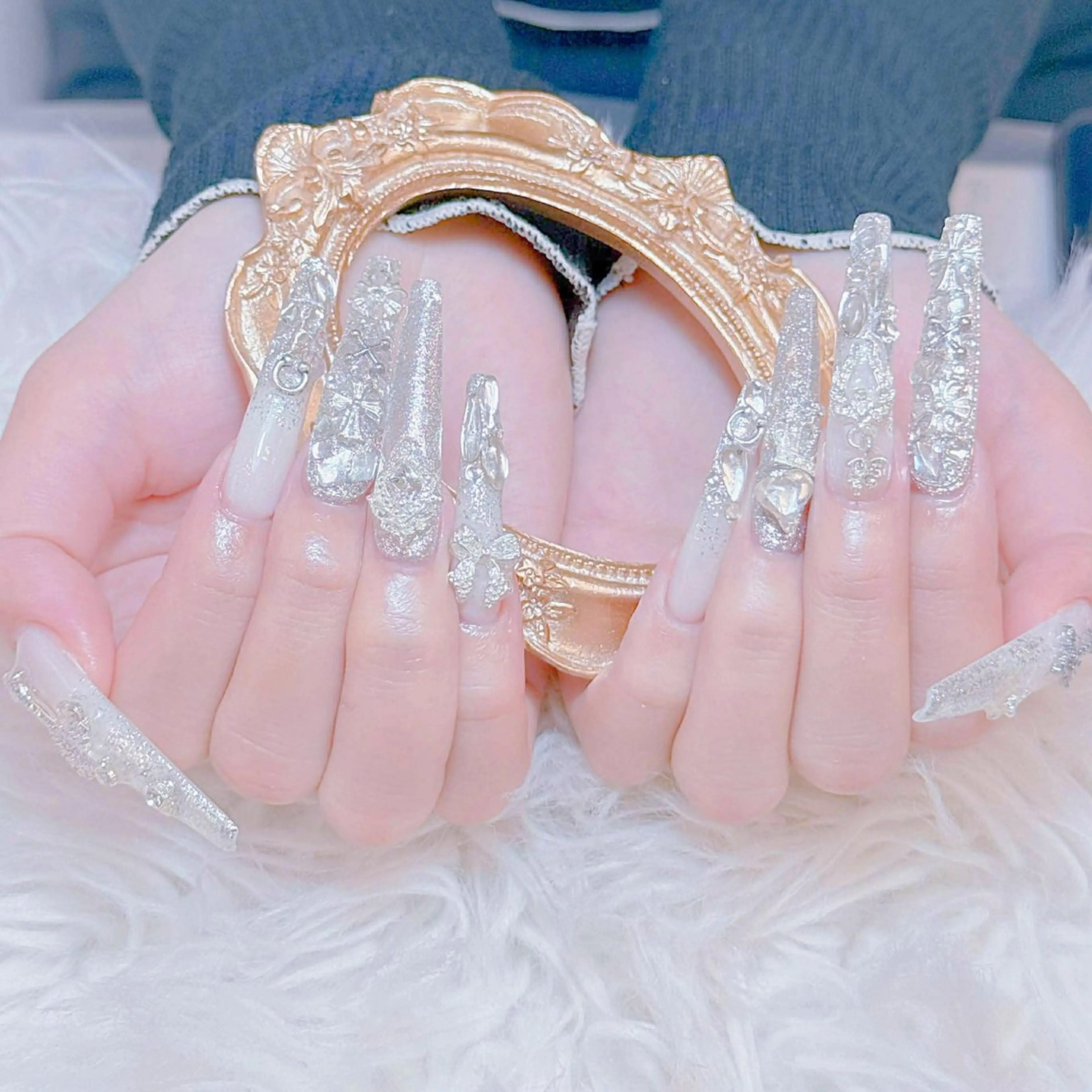 ネイル anh nail anne🤍のネイルデザイン