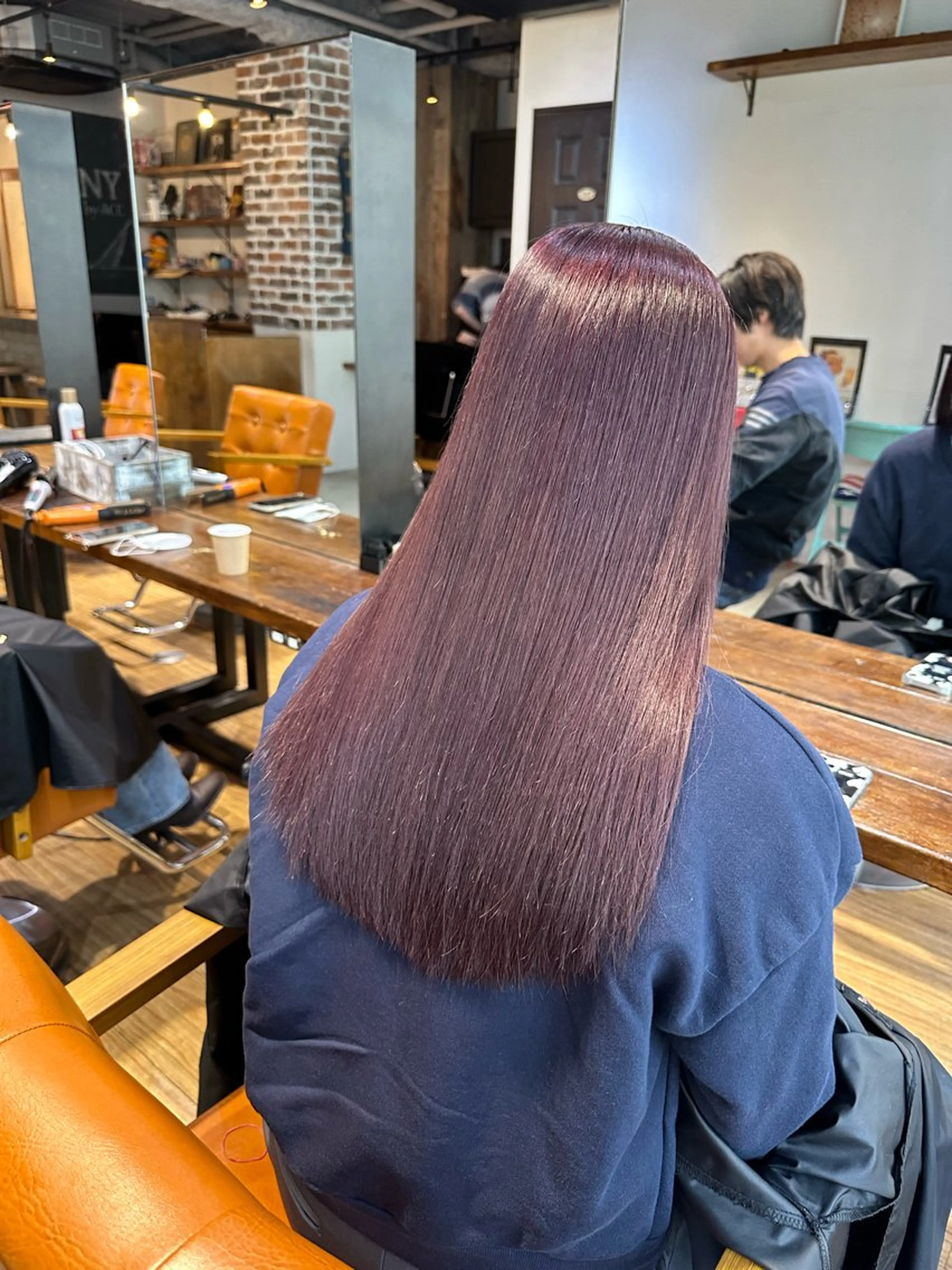 ロング レイヤーカット🫧／ ブリーチ✨TOWAのヘアスタイル