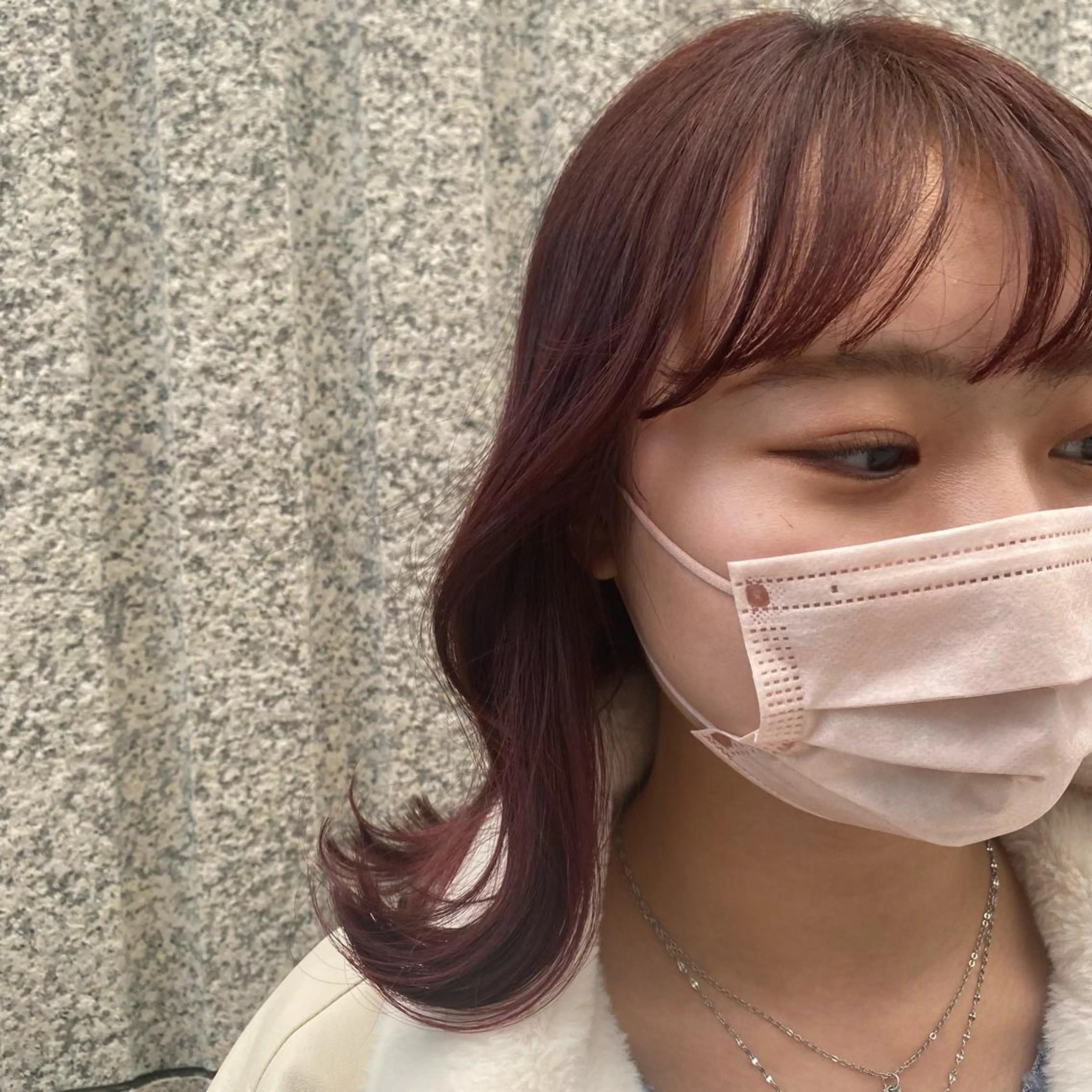 ミディアム カラー 韓国風ヘア トリートメント ヘアカラー トリートメント 🌟🍒ハイトーン 韓国ヘア/ユウミのヘアスタイル