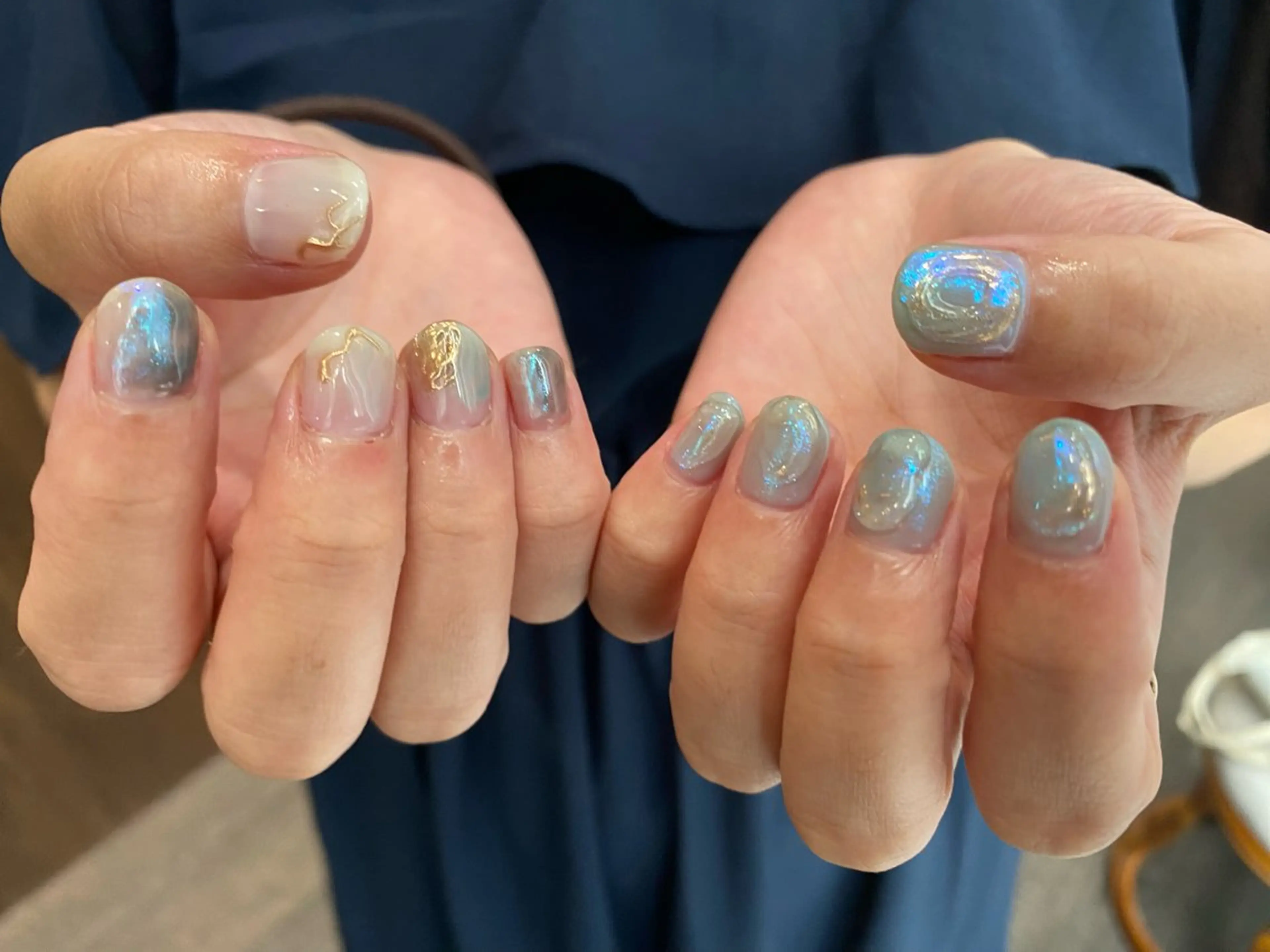 ネイル ブルー 氷ネイル・うるうるネイル キラキラネイル ニュアンスネイル Yarm As Etel 。のネイルデザイン