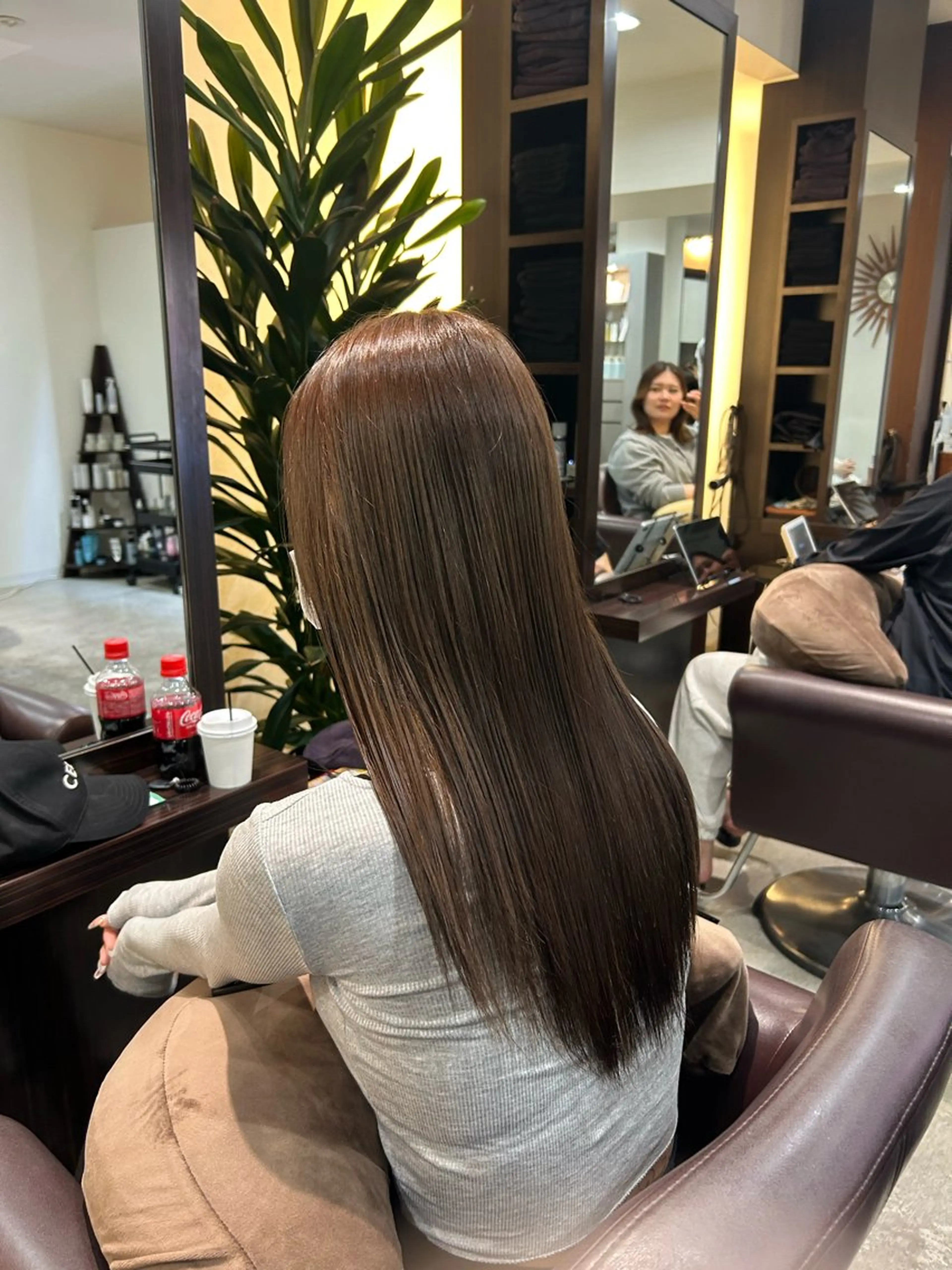 ロング カラー グレージュ オリーブグレージュ オリーブグレー ヘアカラー ヘッドスパ 坂本奈都美 🎀のヘアスタイル