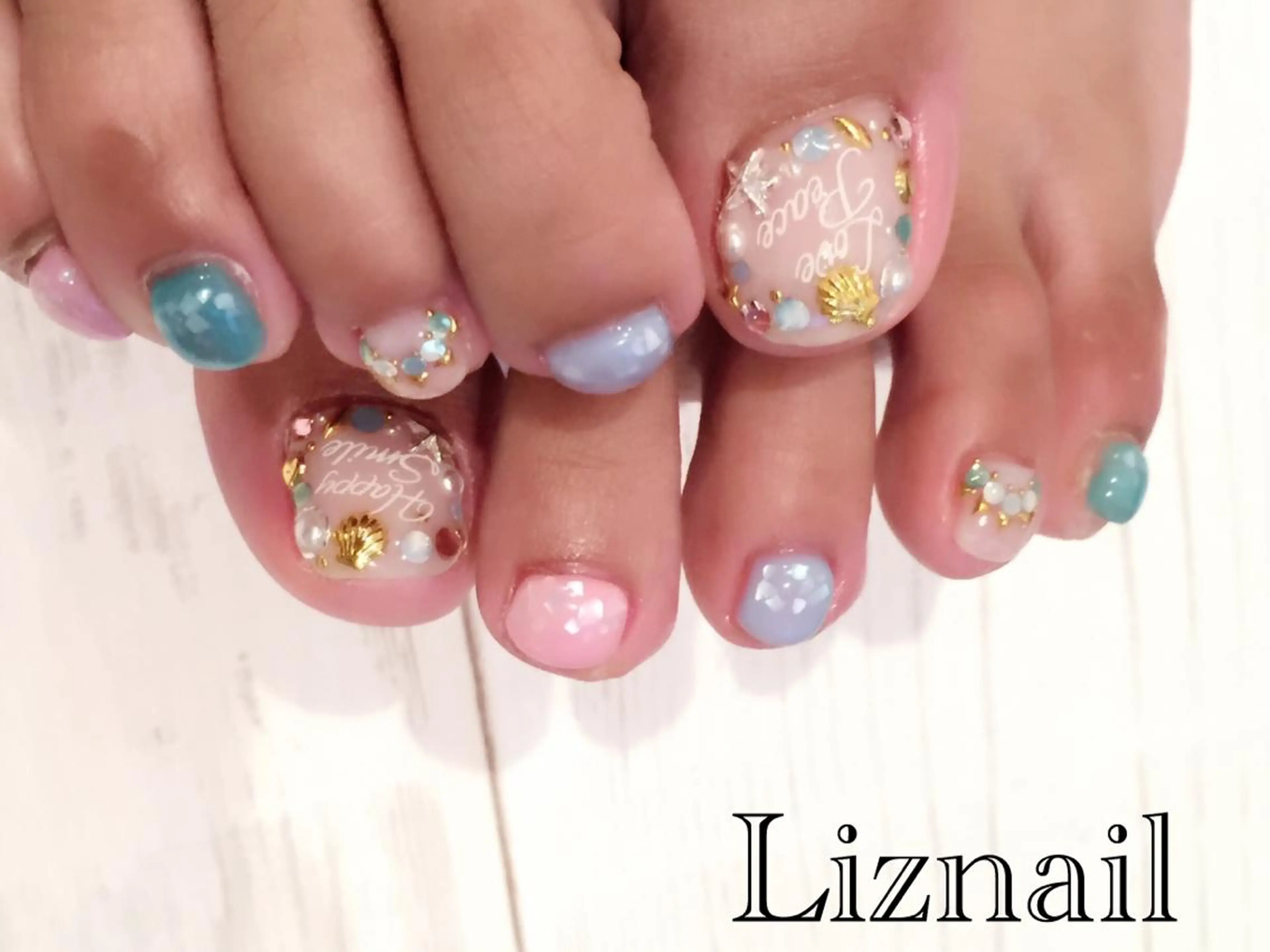 ネイル Rawr / saoriのネイルデザイン