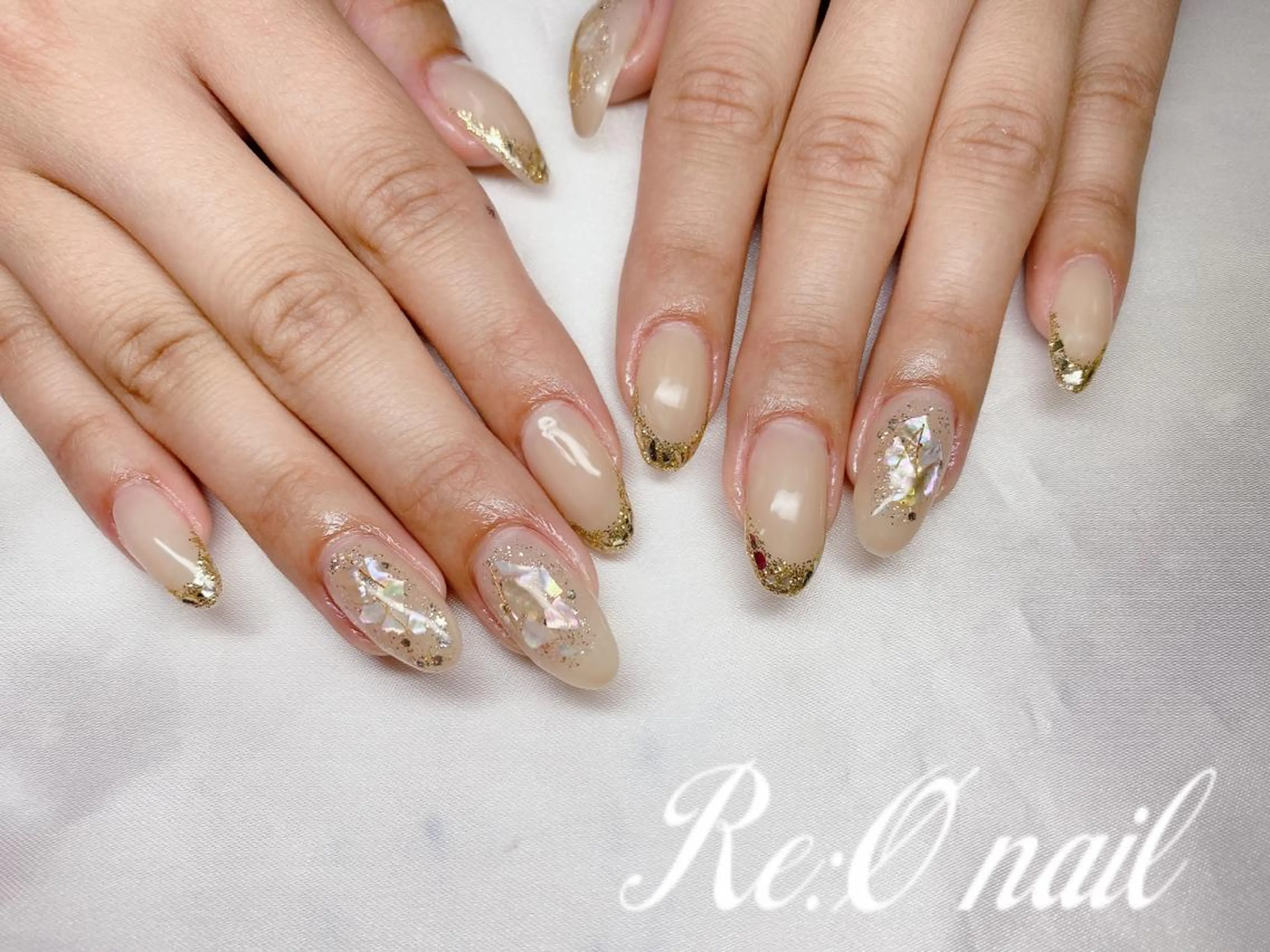 ネイル フレンチネイル ガラスフレンチ ハンドネイル Re:Ø nail 🩵TSUJIのネイルデザイン