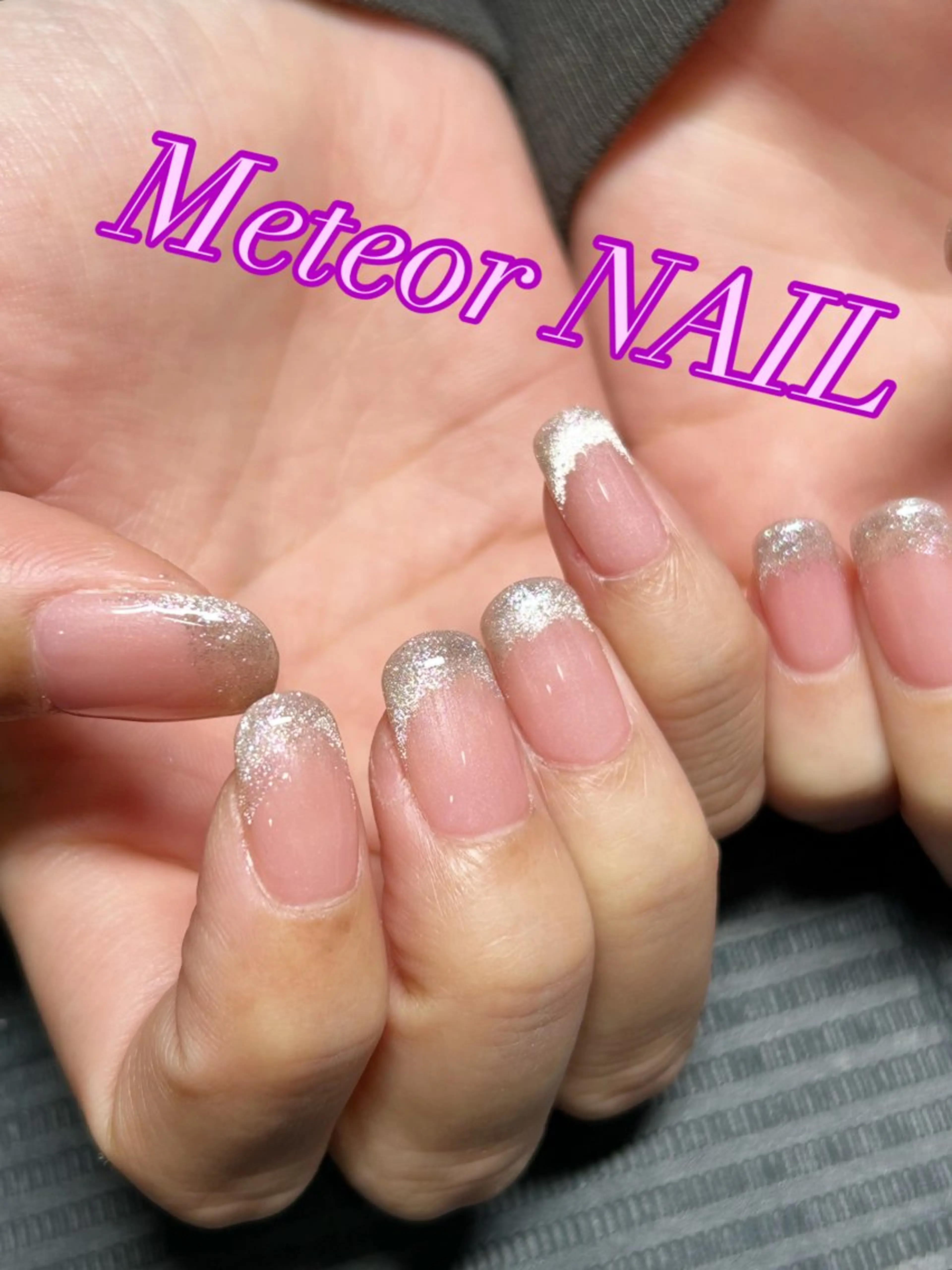 ネイル フレンチネイル マグネットネイル マグネットフレンチ ハンドネイル Meteor NAILのネイルデザイン