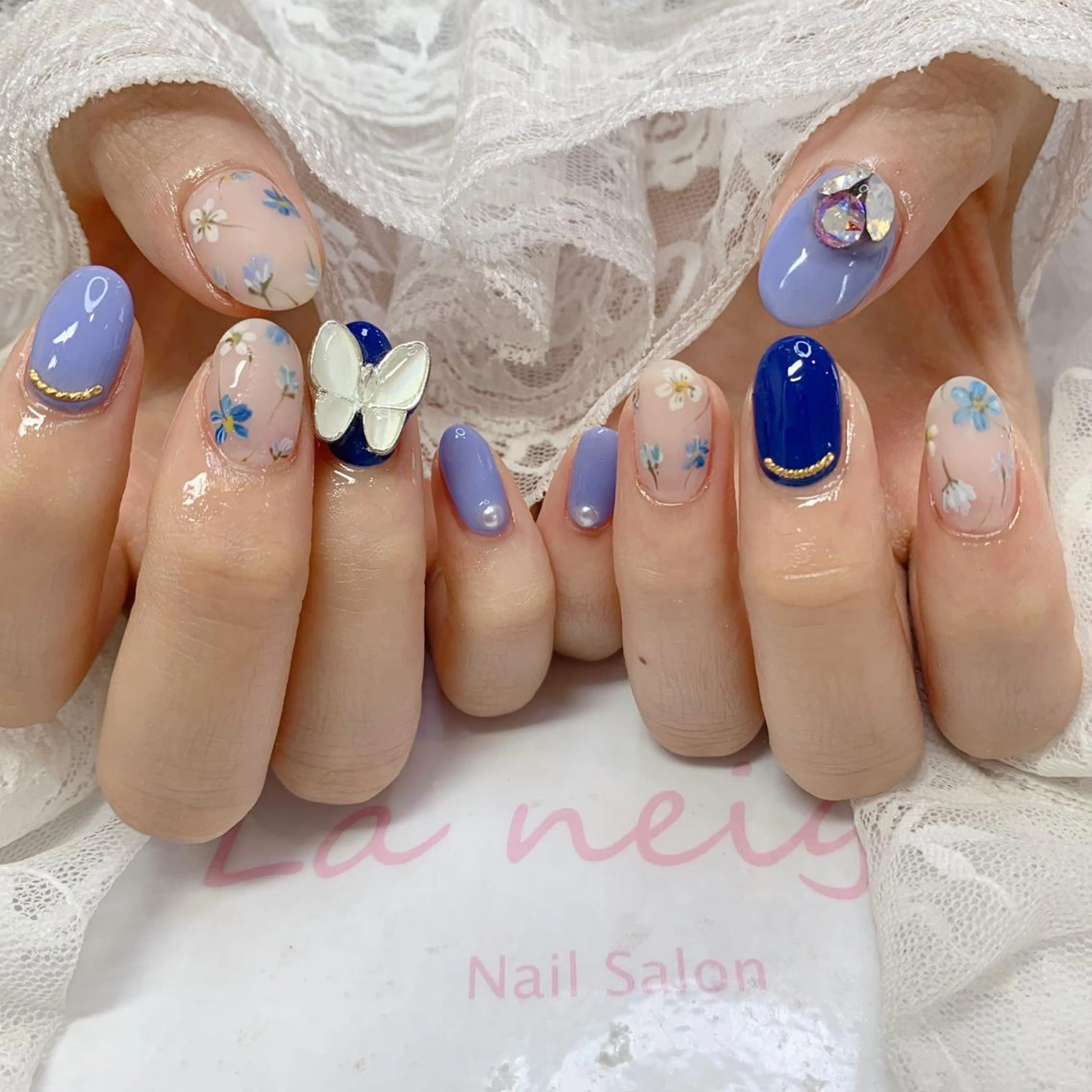 ネイル ハンドネイル La neige* yuki 🥯🍑のネイルデザイン