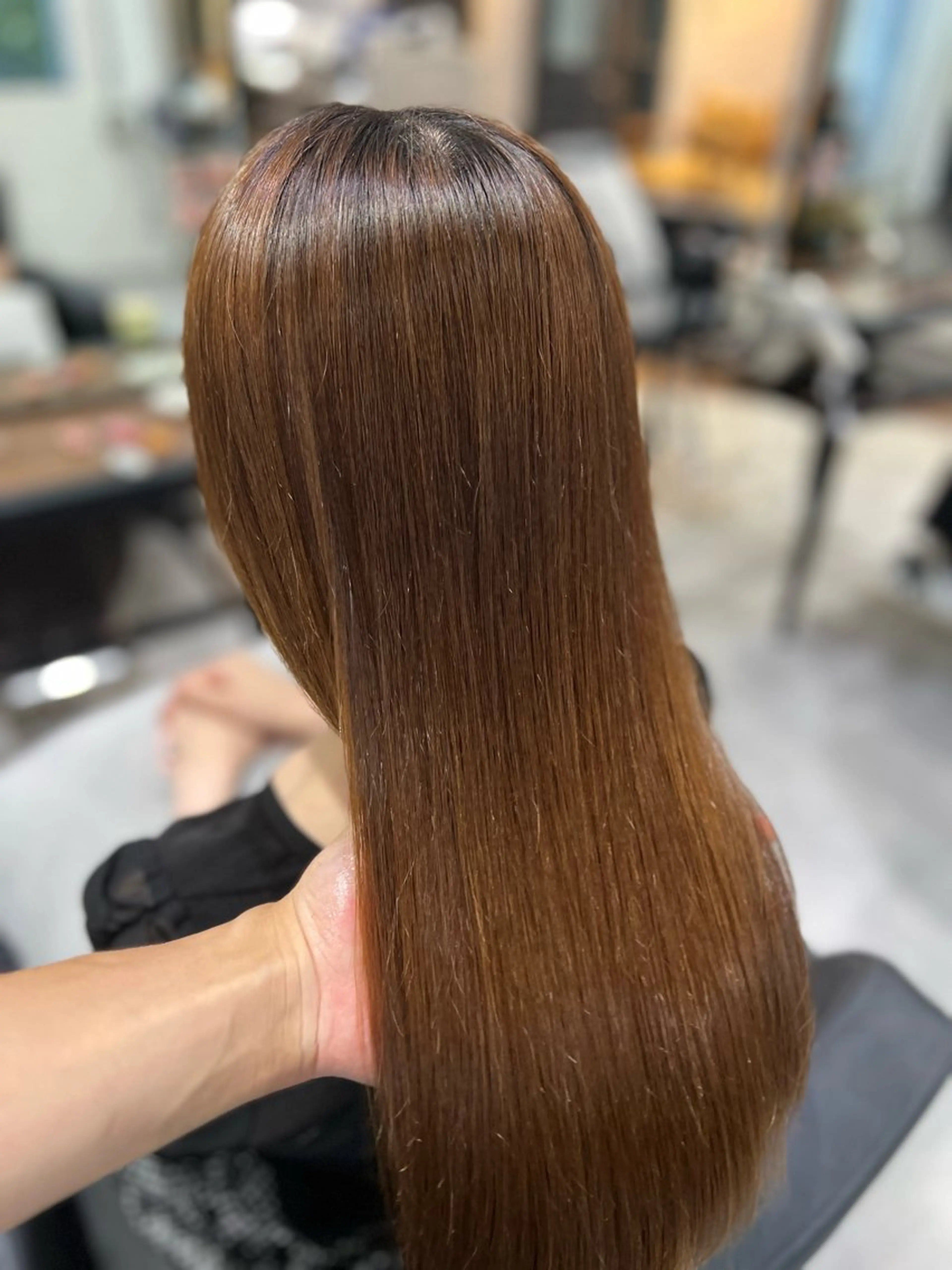 ロング 髪質改善 レイヤーカット 縮毛矯正 トリートメント カット 縮毛矯正 トリートメント 前髪カット/顔周り /レイヤー/髪質改善のヘアスタイル