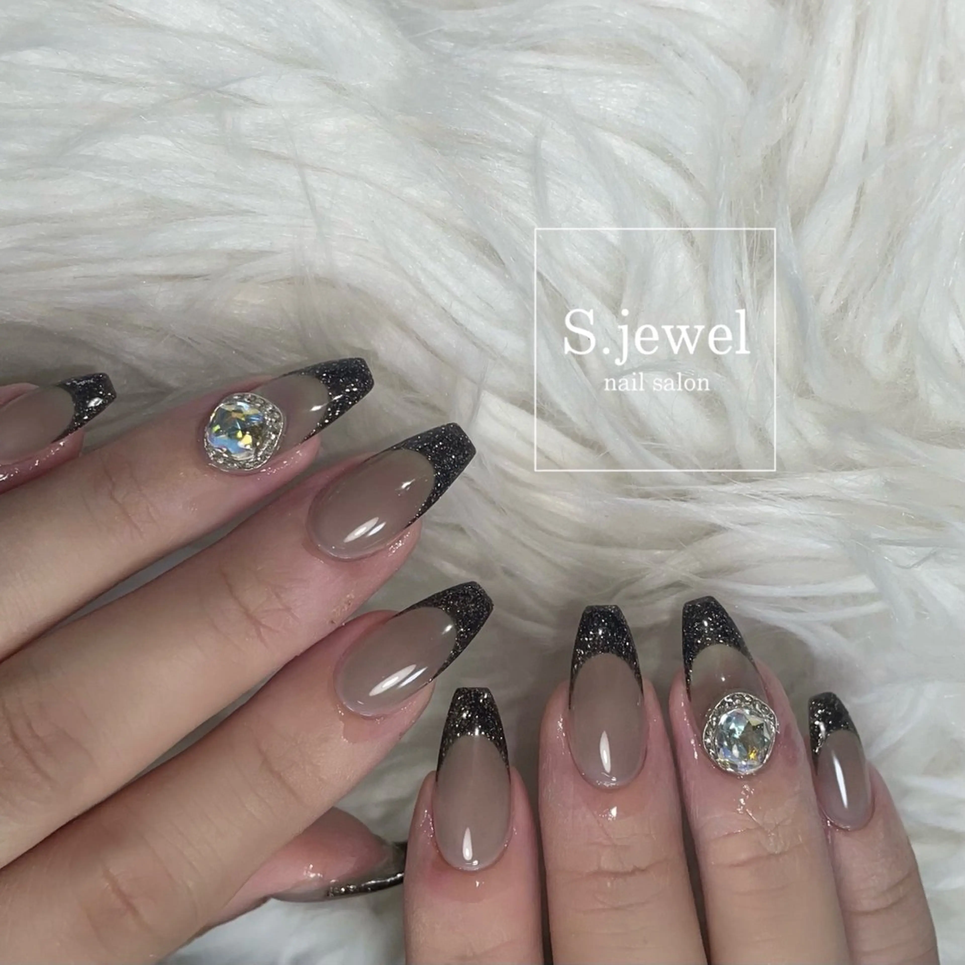 ネイル S♡JEWEL所属・S. JEWELのネイルデザイン