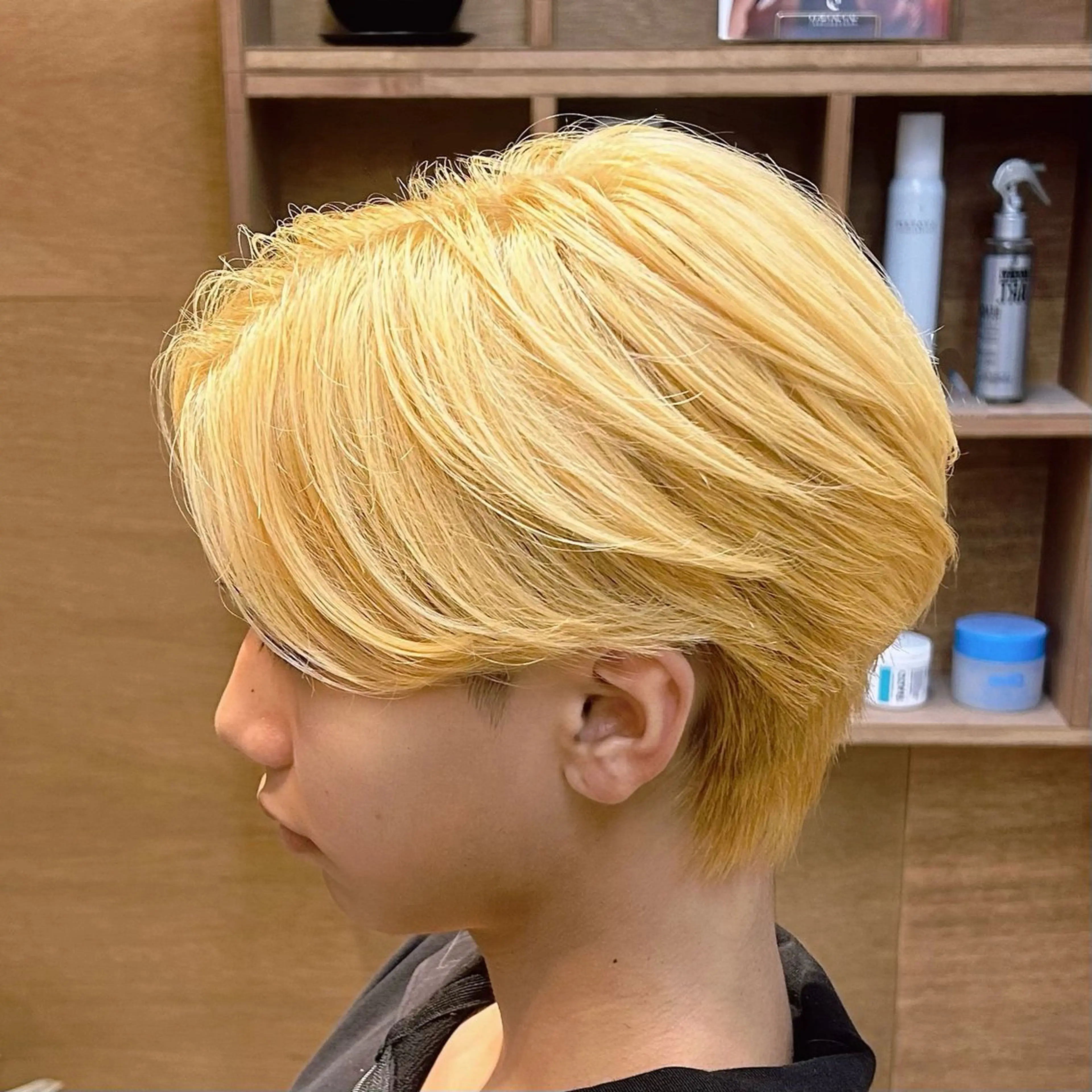 ショート カラー メンズ センターパート カット ヘアカラー メンズパーマ✨️村越 雄斗のヘアスタイル