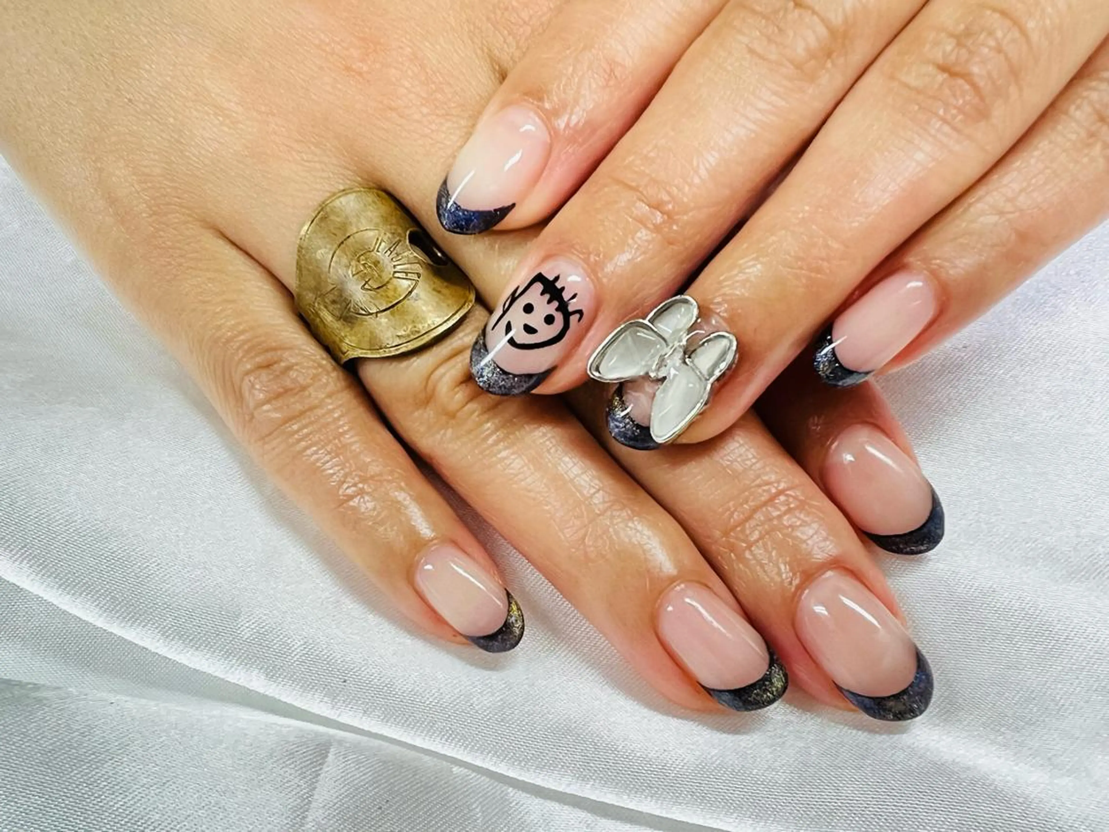 ネイル ユリシスネイル 担当近藤のネイルデザイン