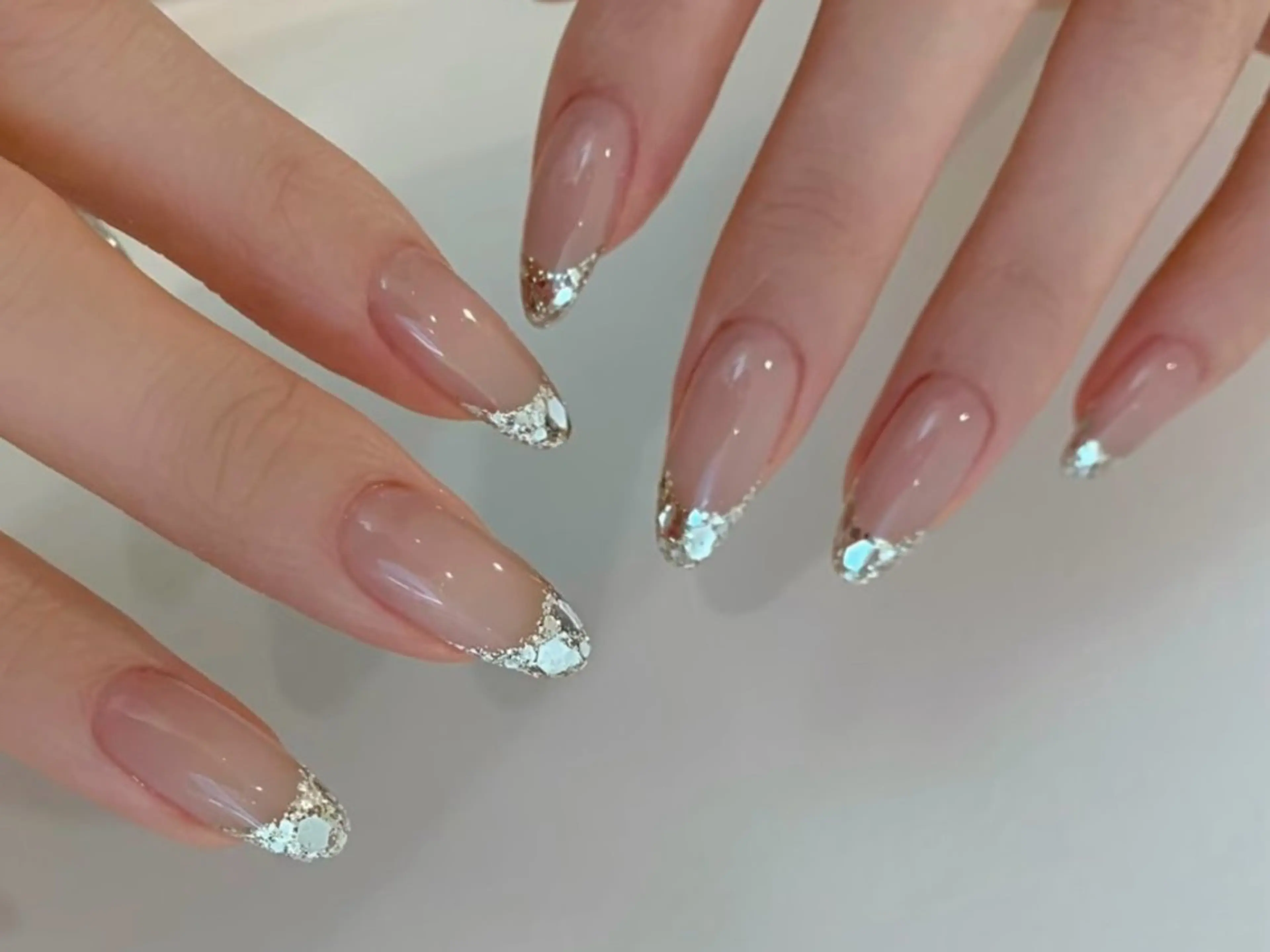 セミロング ハンドネイル フットネイル ハンドケア flora所属・NAILS Soraのネイルデザイン