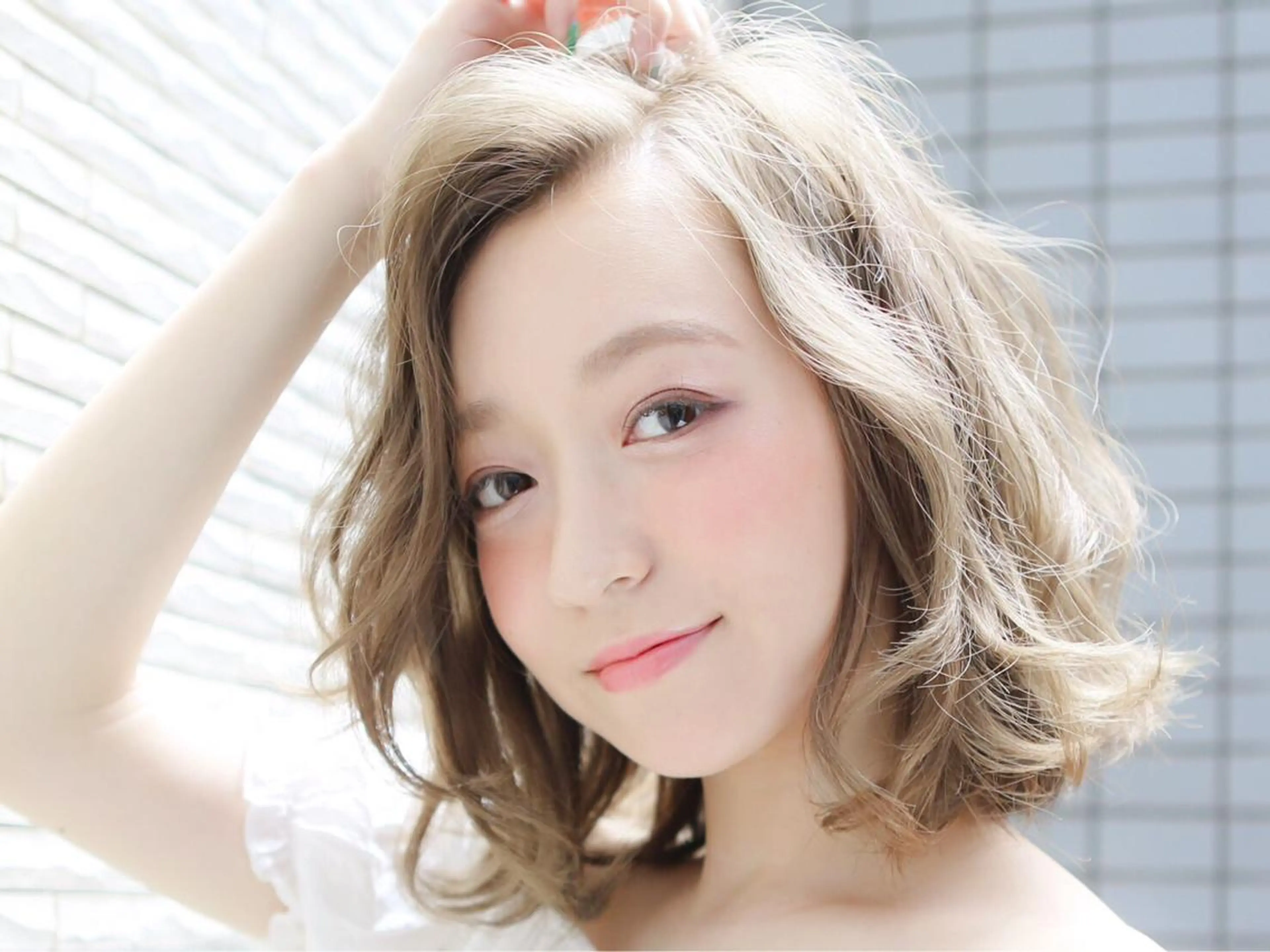 ミディアム カラー ヘア リゾート Ai浅草橋店のヘアスタイル