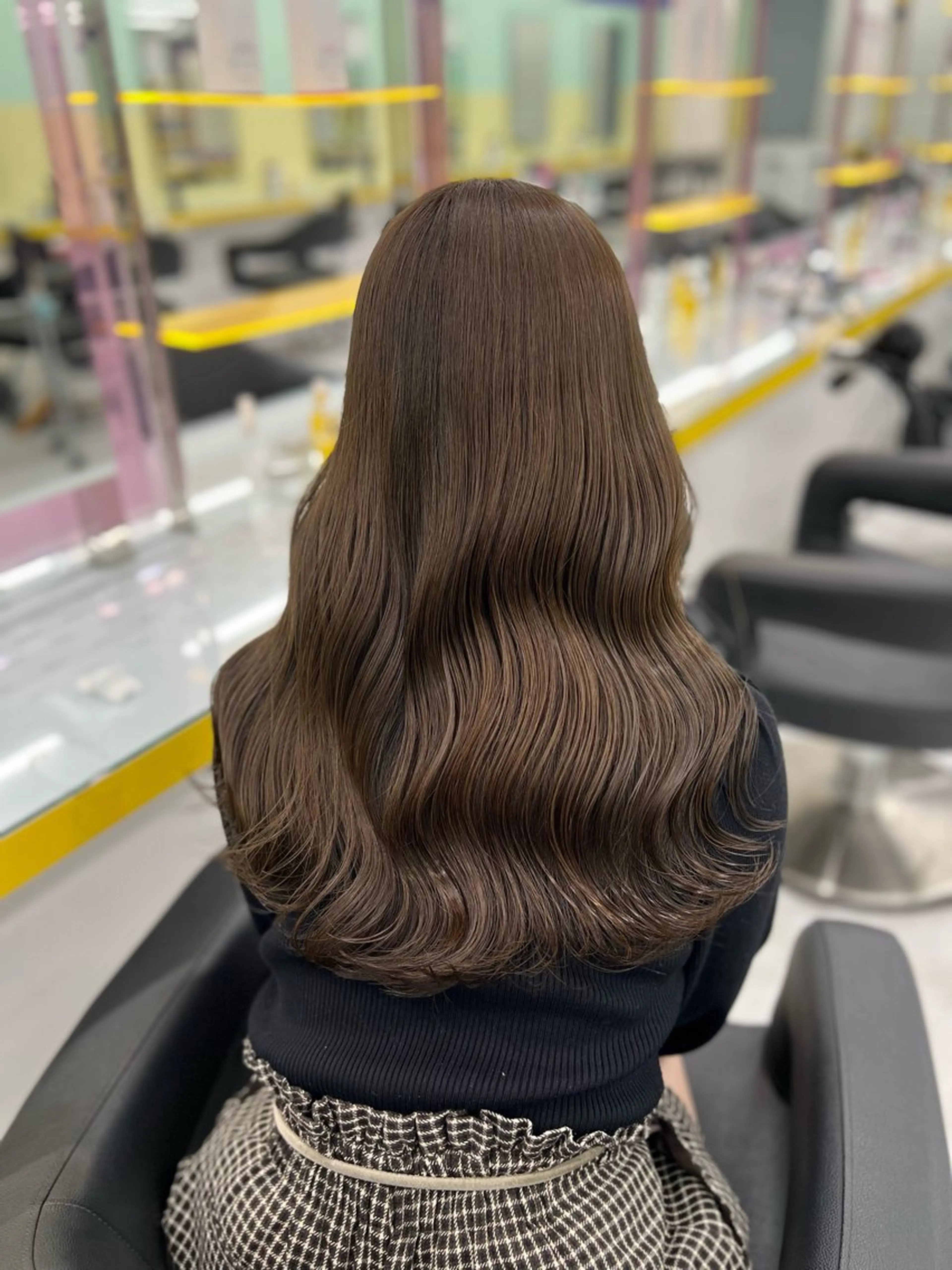 セミロング ヘアカラー トリートメント ヘッドスパ ヘアセット 💍レイヤーカット 艶髪💍亘紘輝のヘアスタイル
