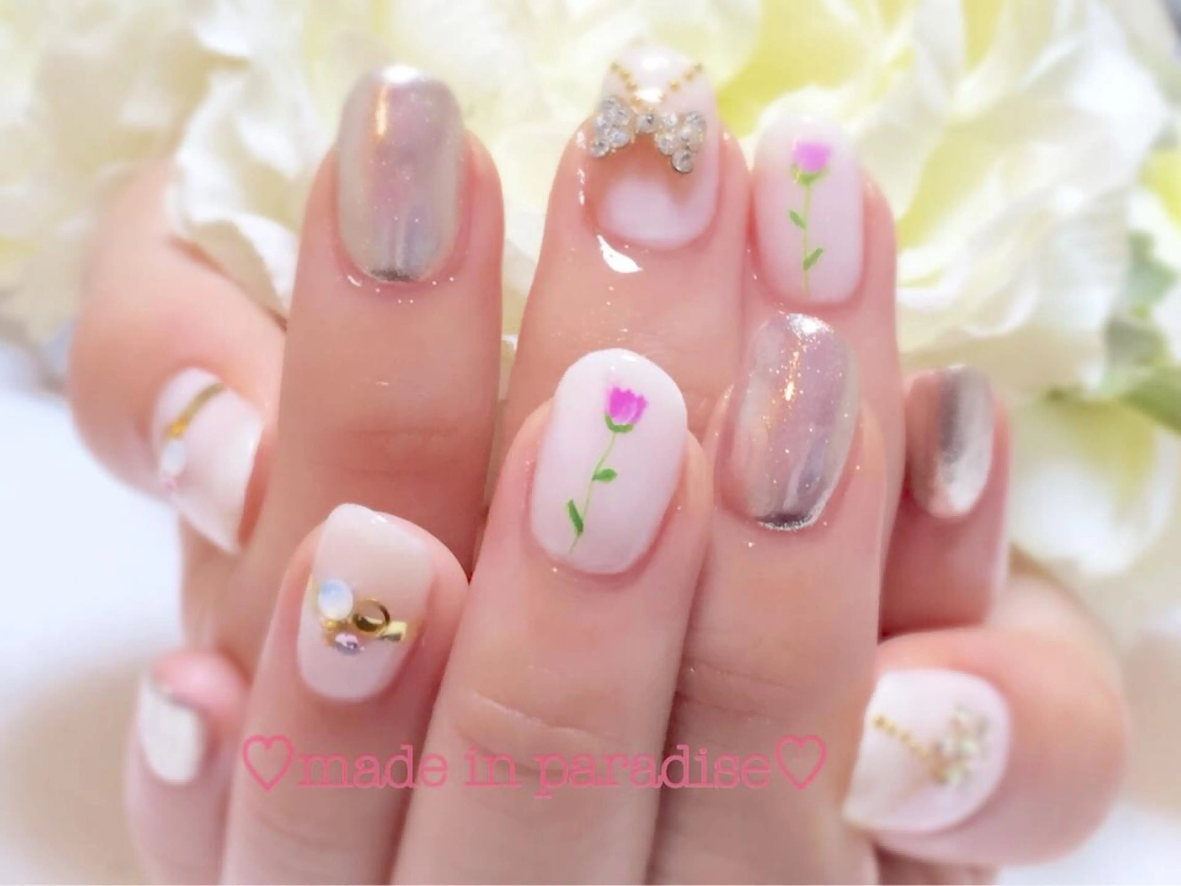 ネイル ミラーネイル うるま市サロン Yuko Izawaのネイルデザイン