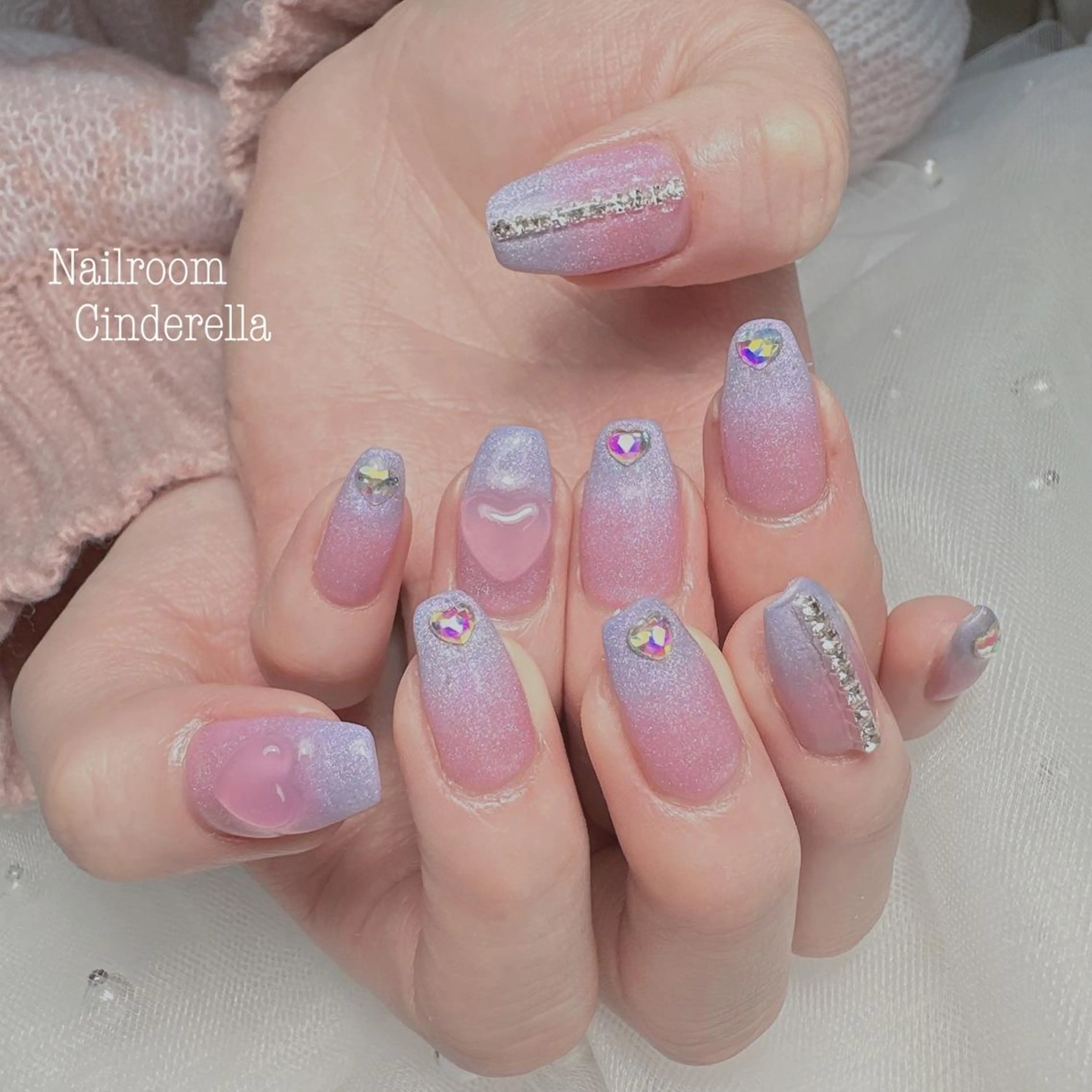 ネイル キラキラネイル Nailroom. Cinderellaのネイルデザイン