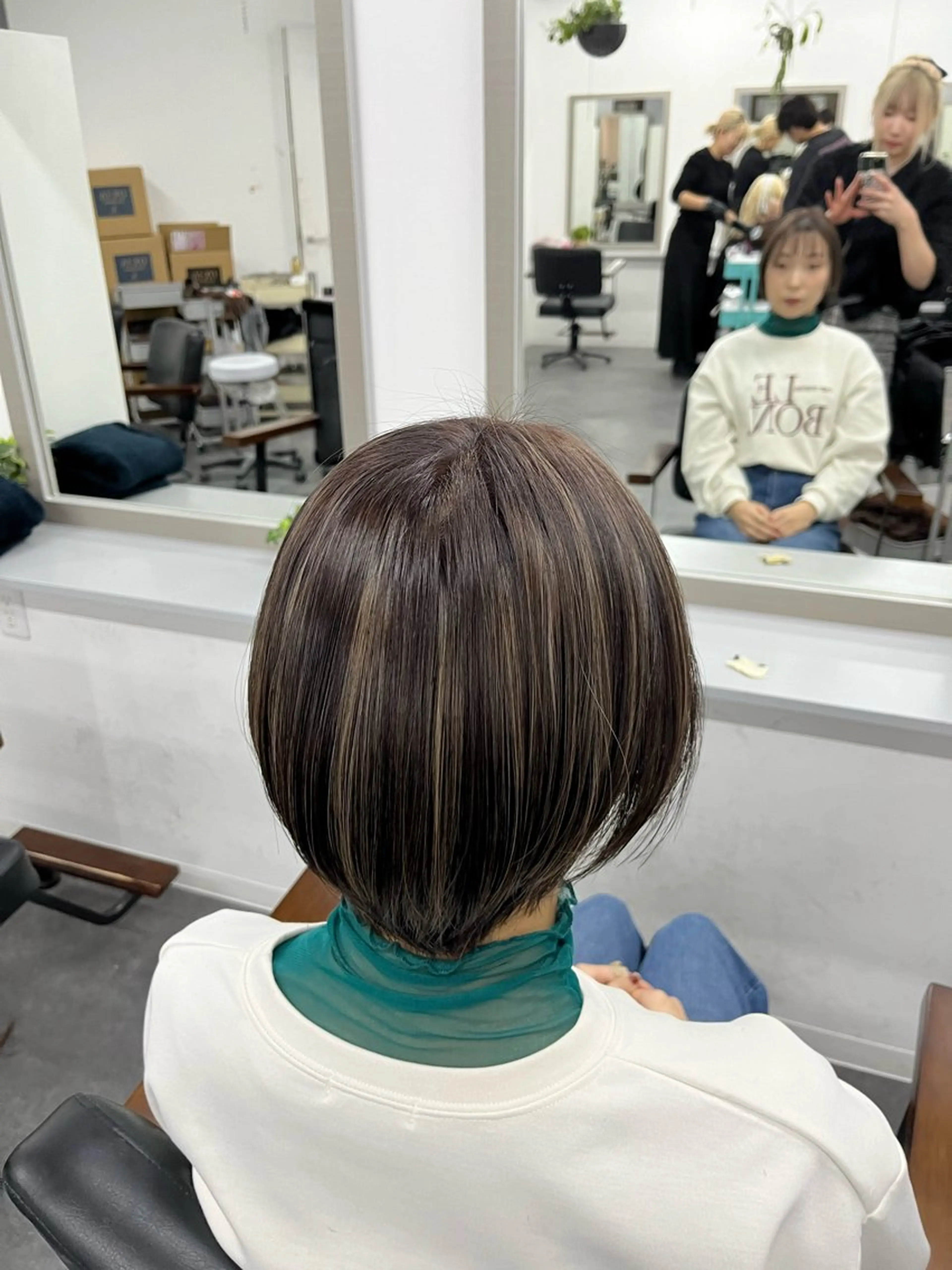 カラー ハイライトカラー ♡なんば🫧透明感 🫧naako♡のヘアスタイル
