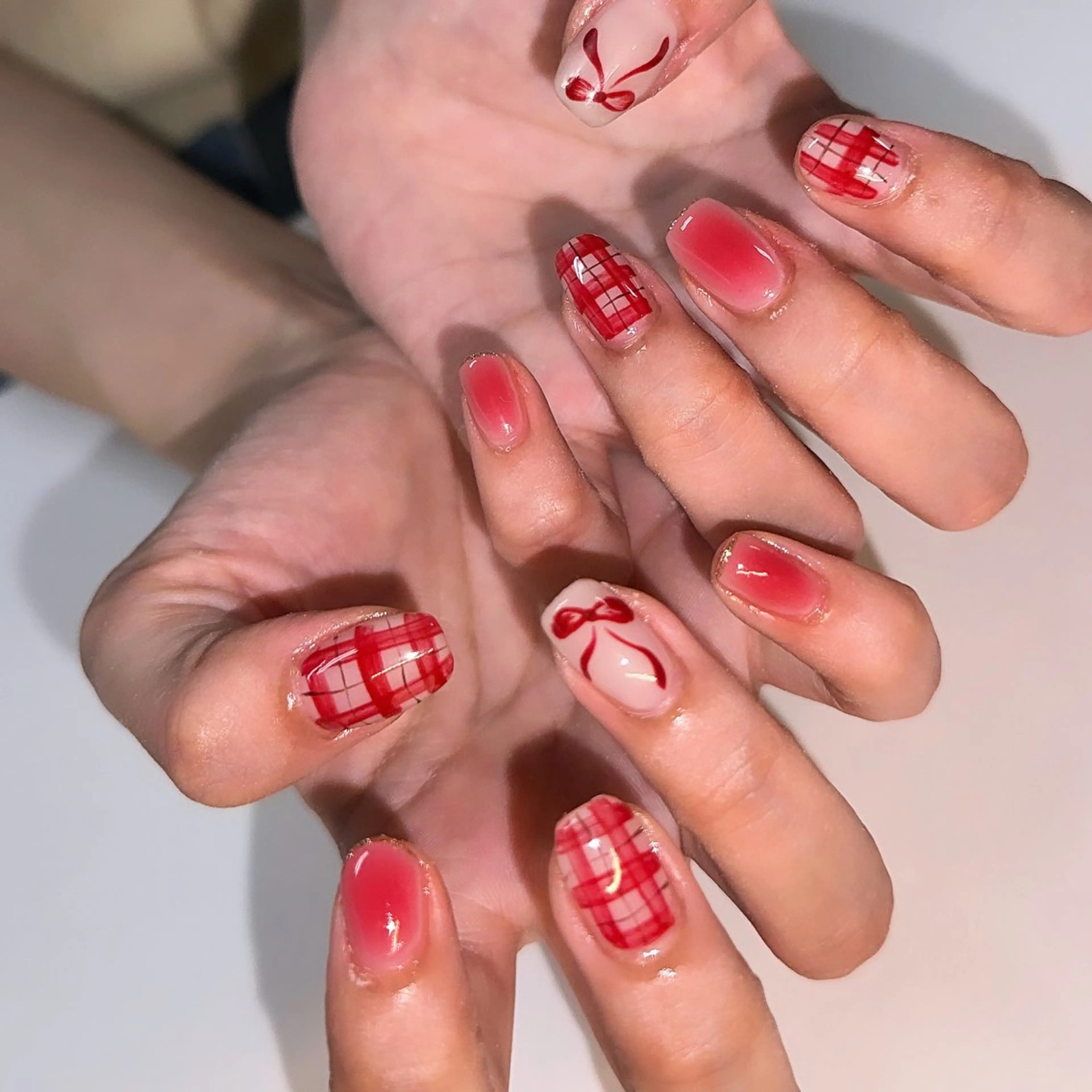 ショート ハンドネイル Amo nailのネイルデザイン