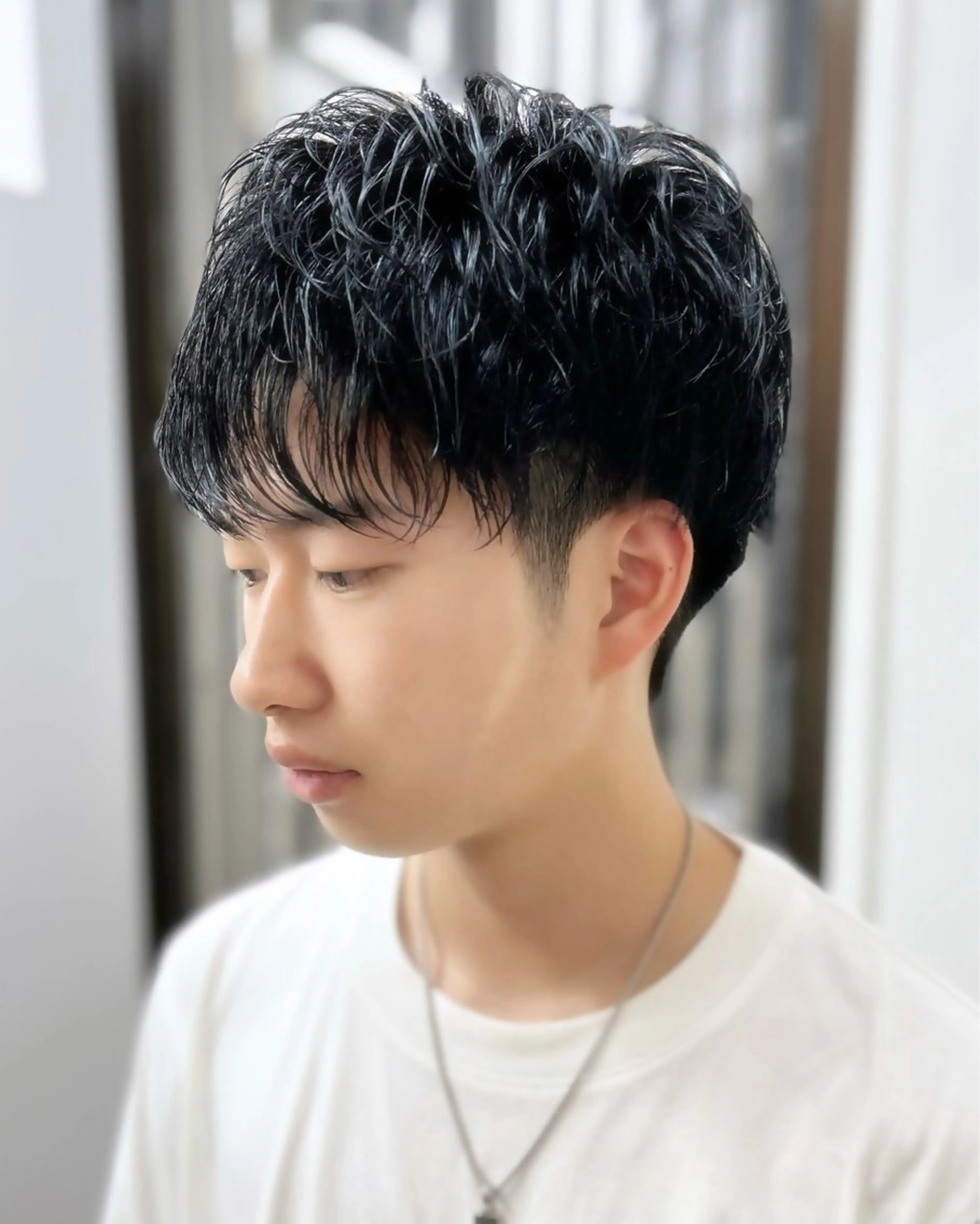 メンズ アイブロウ メンズ就活ヘア マッシュ メンズパーマ 学生（メンズ向け） メンズアイブロウ ワックス脱毛 CHELSEA  梅田所属・OKADA/メンズ /カット/眉/縮毛のヘアスタイル